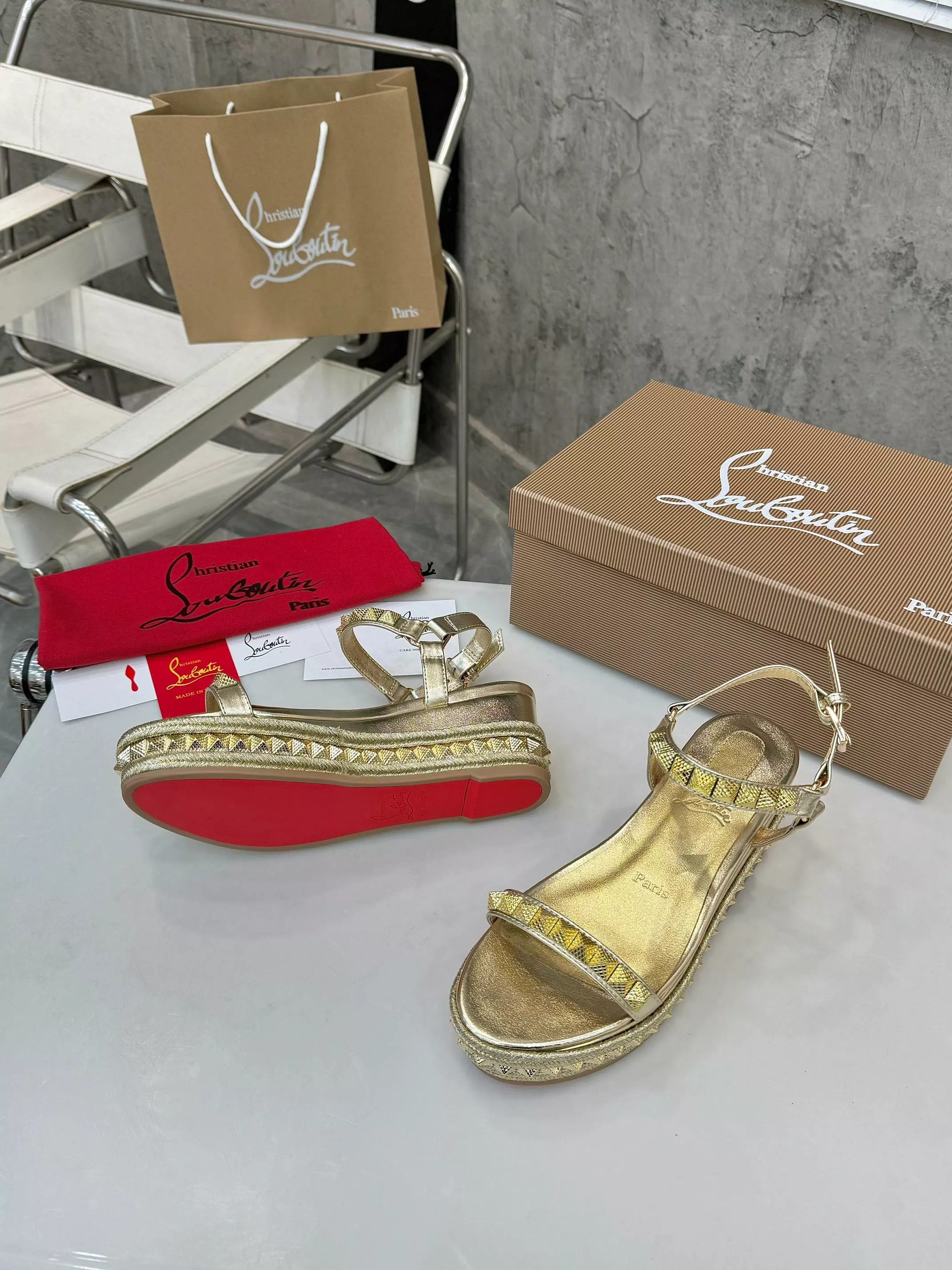Christian Louboutin Sandal For Women AllSeason 2773