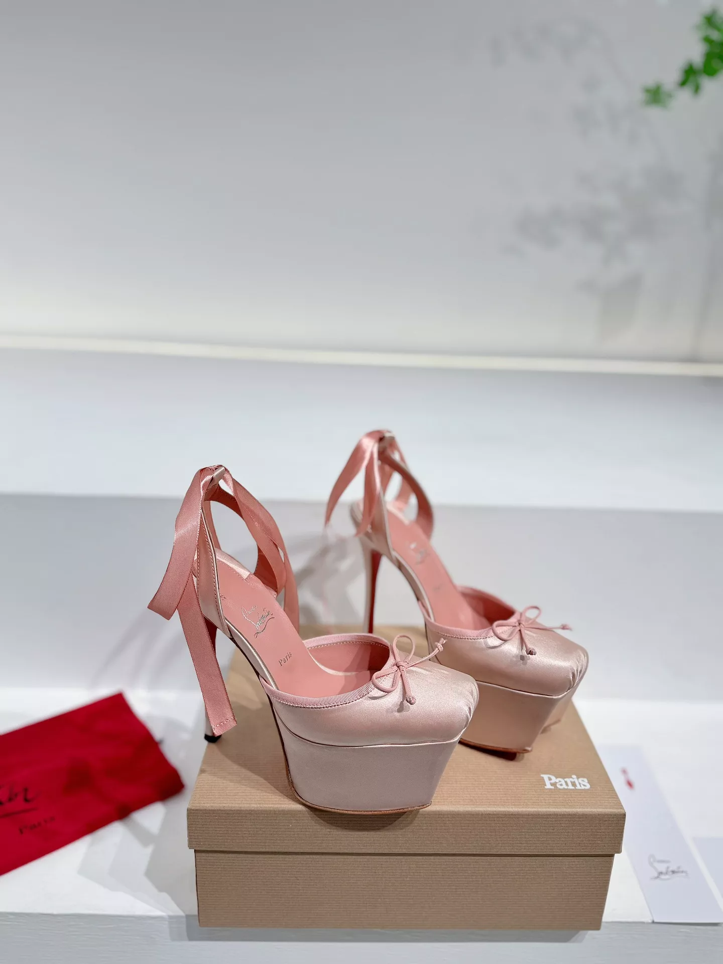 Christian Louboutin Sandal For Women Breathable 1958
