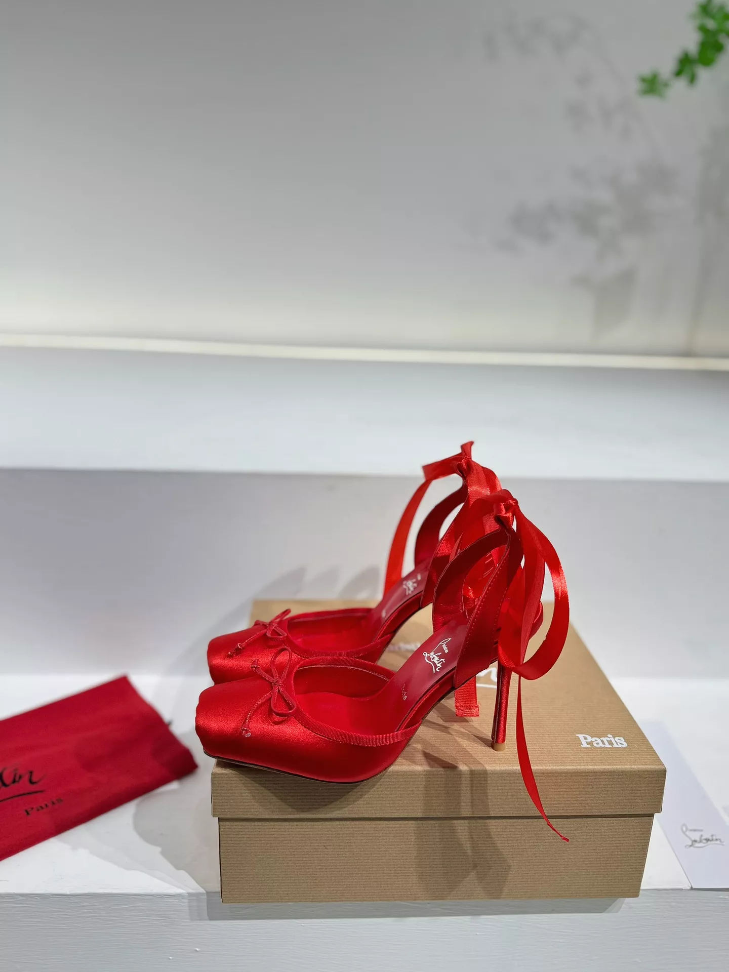 Christian Louboutin Sandal For Women Classic 6442