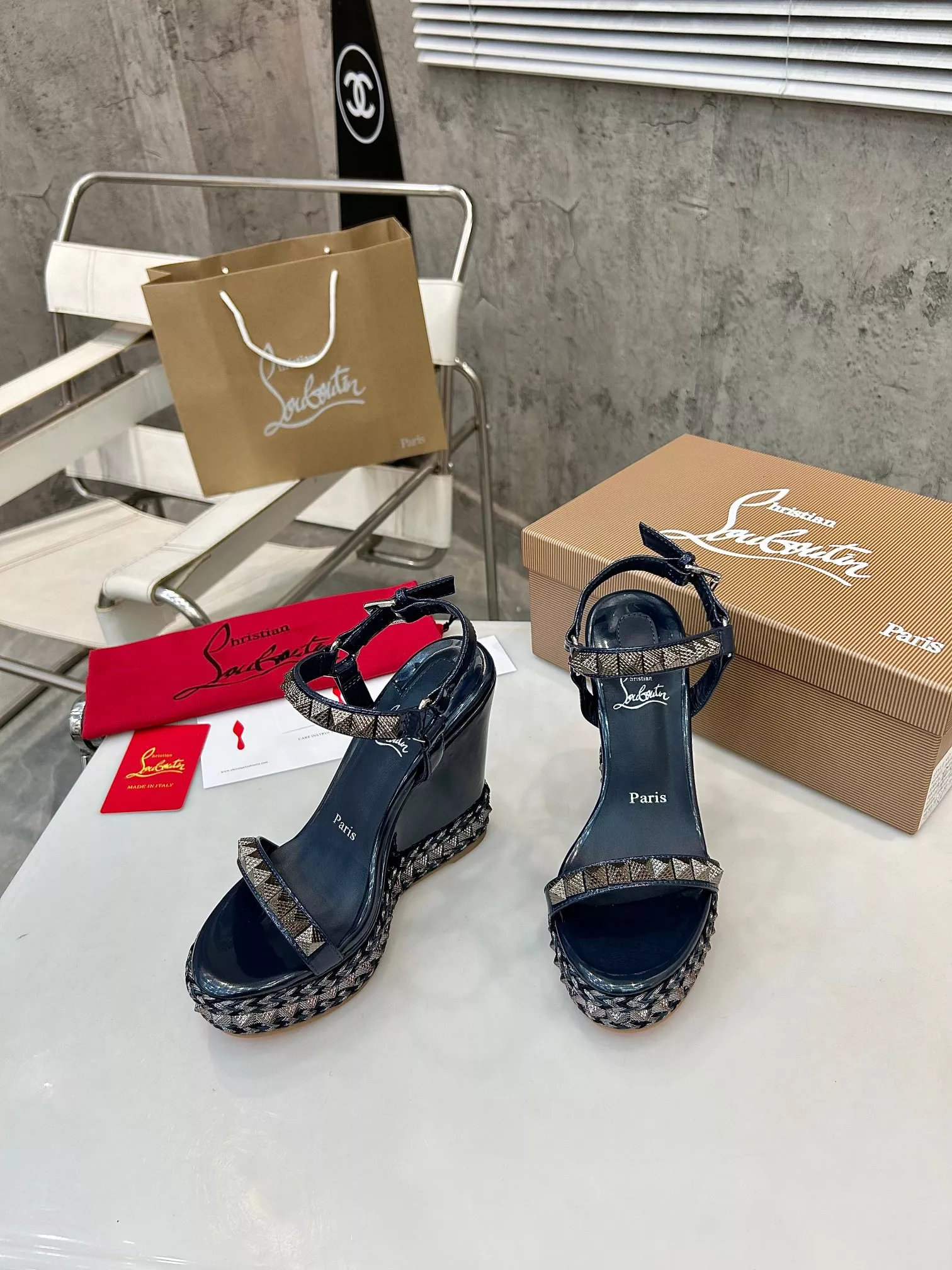 Christian Louboutin Sandal For Women Efficient 6578