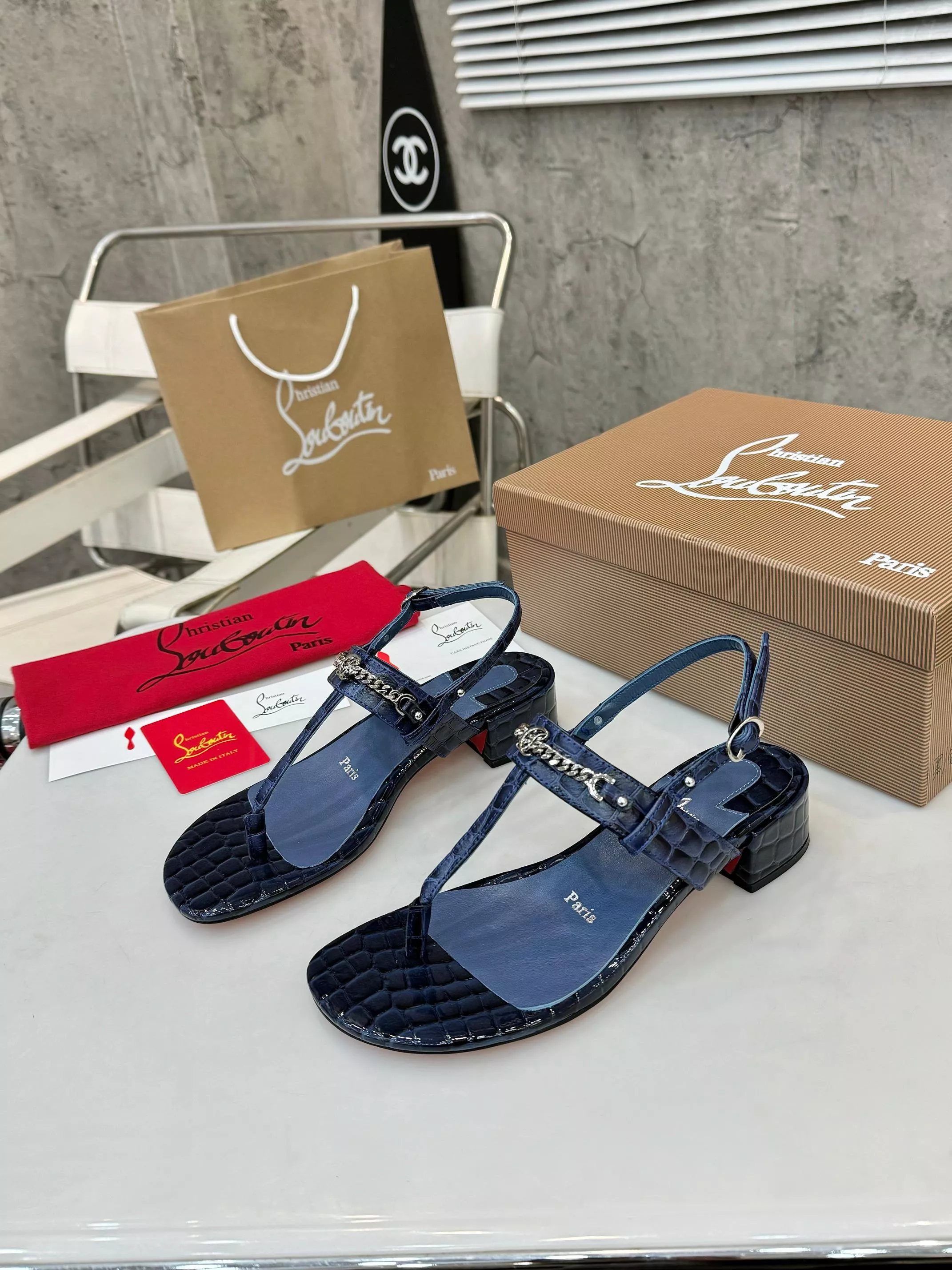 Christian Louboutin Sandal For Women Efficient 811