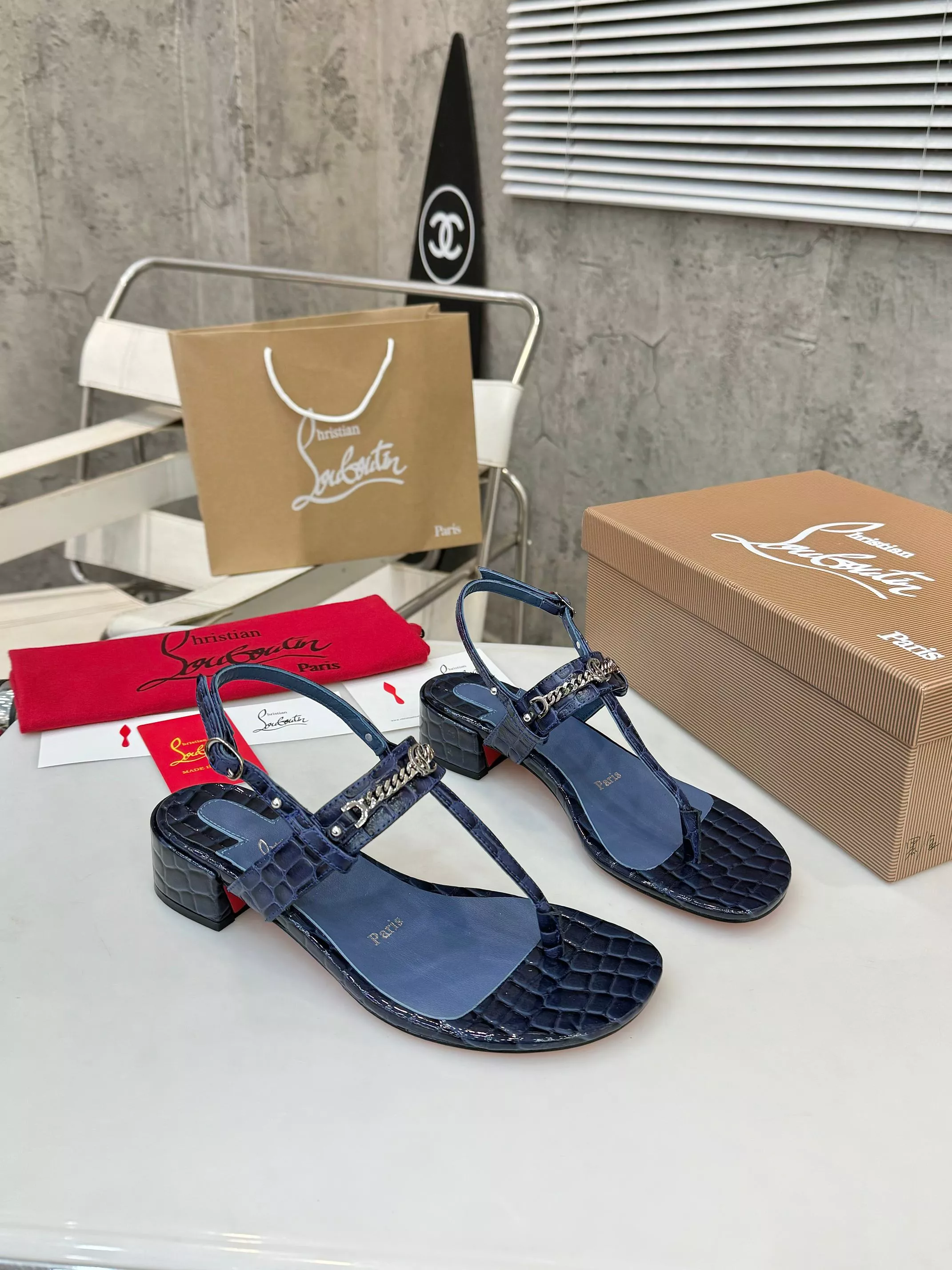 Christian Louboutin Sandal For Women Efficient 811