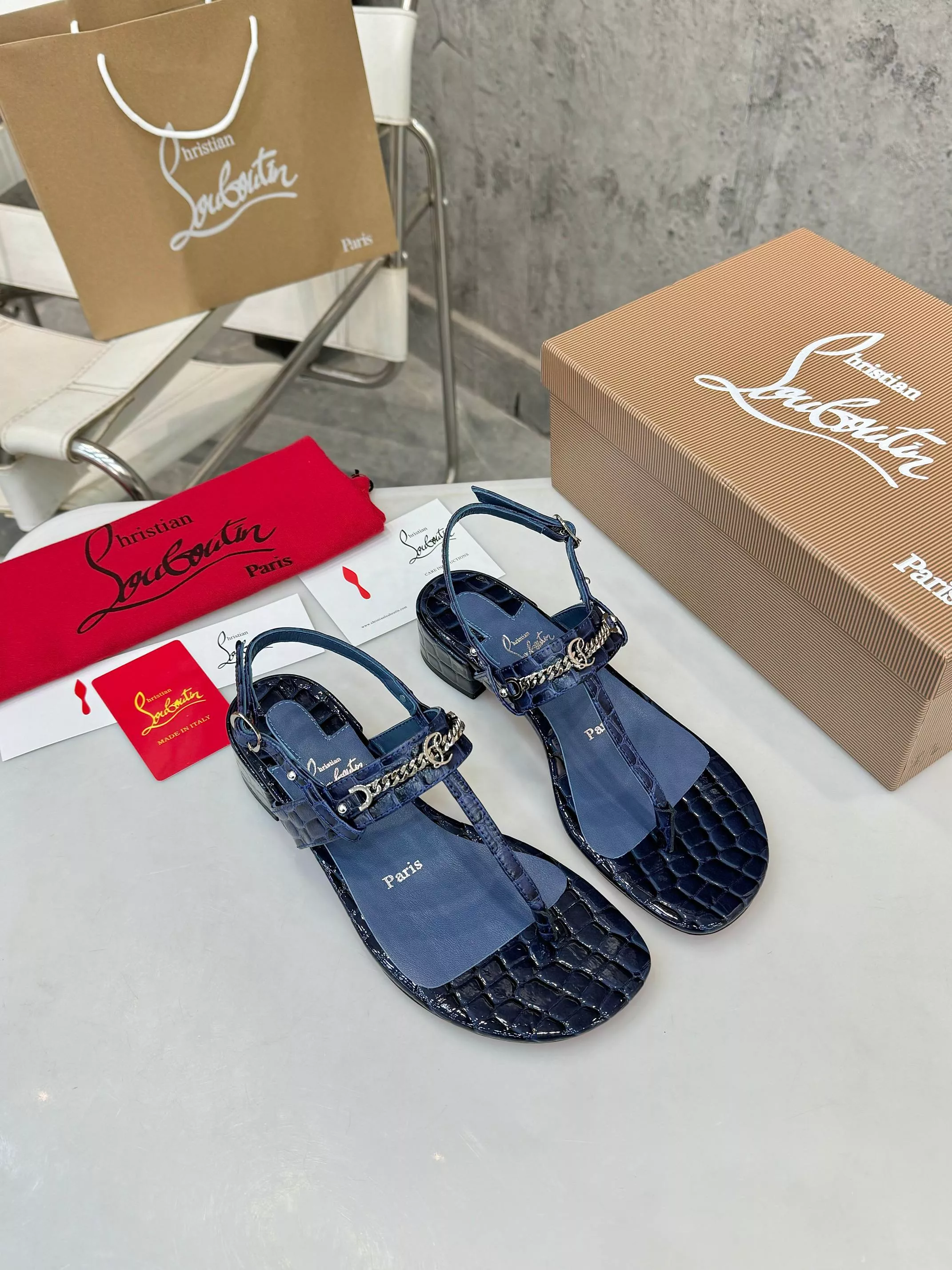 Christian Louboutin Sandal For Women Efficient 811