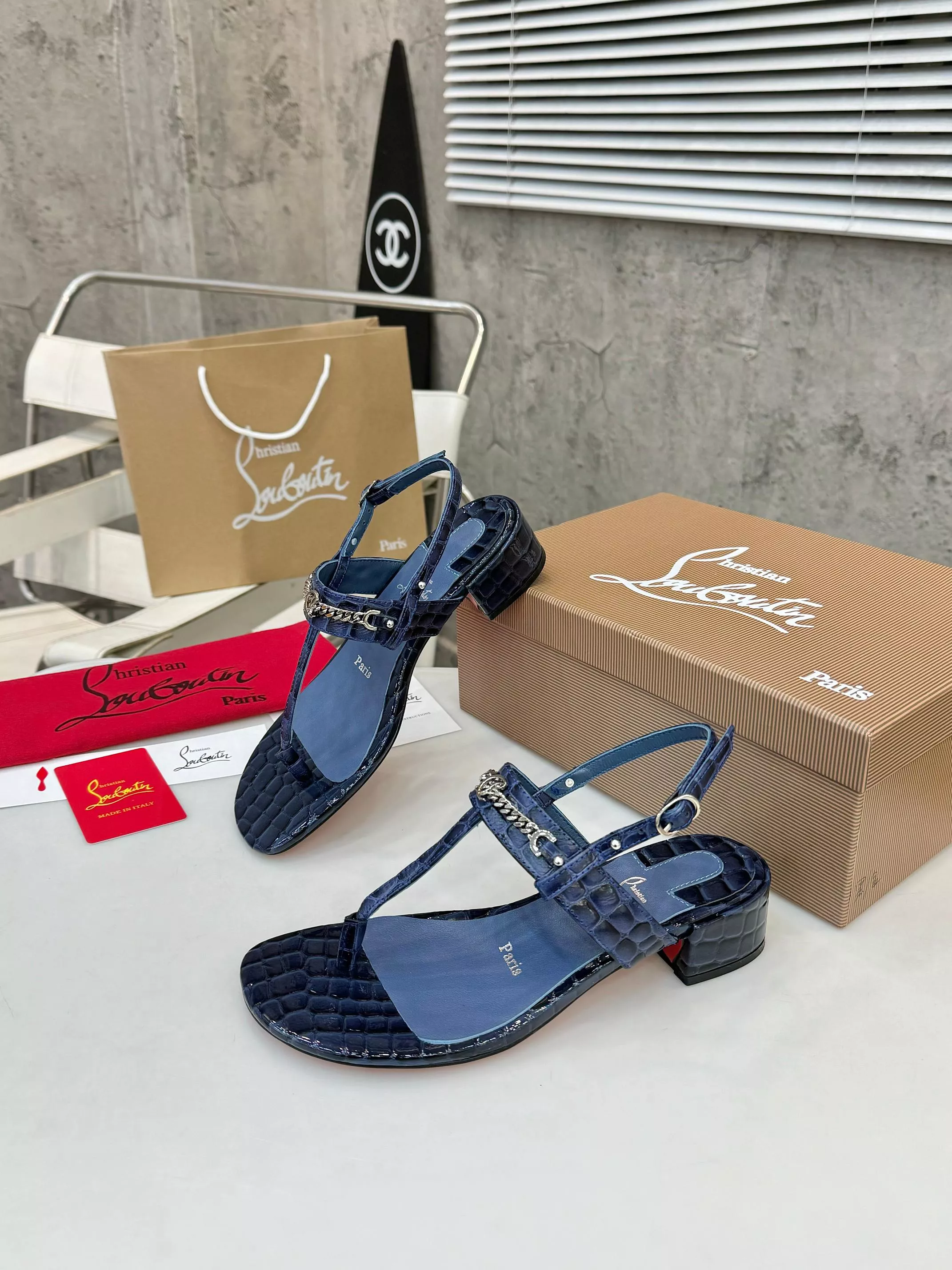 Christian Louboutin Sandal For Women Efficient 811