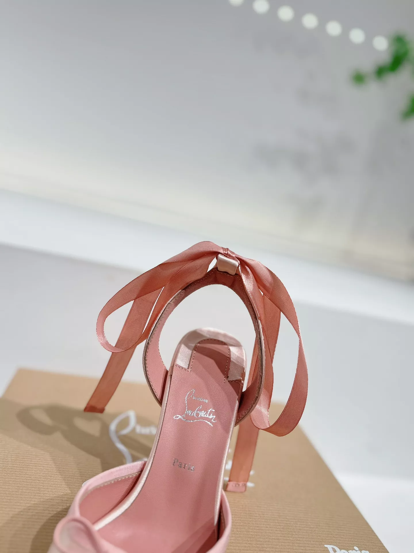 Christian Louboutin Sandal For Women EyeCatching 921