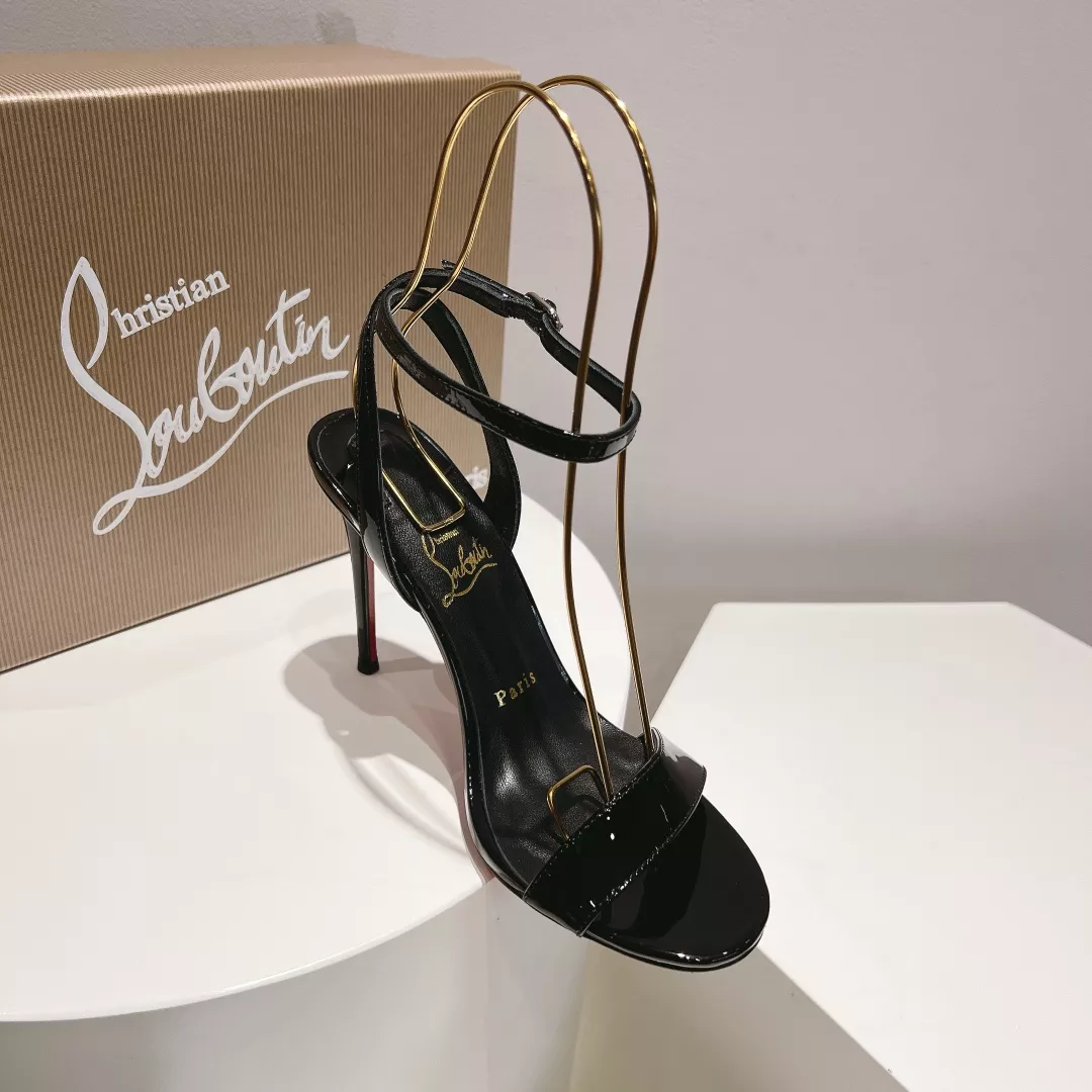 Christian Louboutin Sandal For Women Timeless 2492