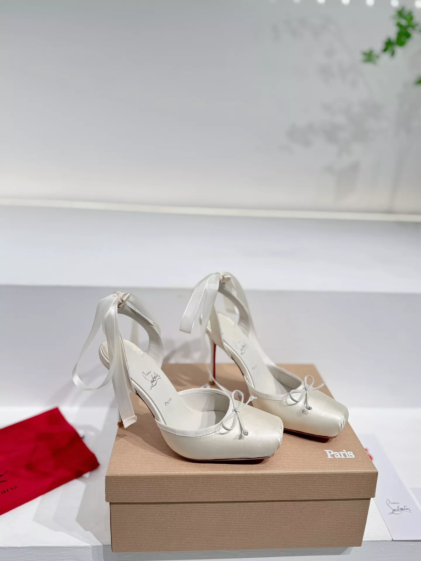 Christian Louboutin Sandal For Women TopPick 1401