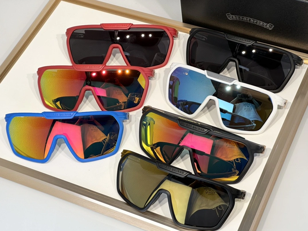 Chrome Hearts AAA Quality Sunglasses Compact 3160