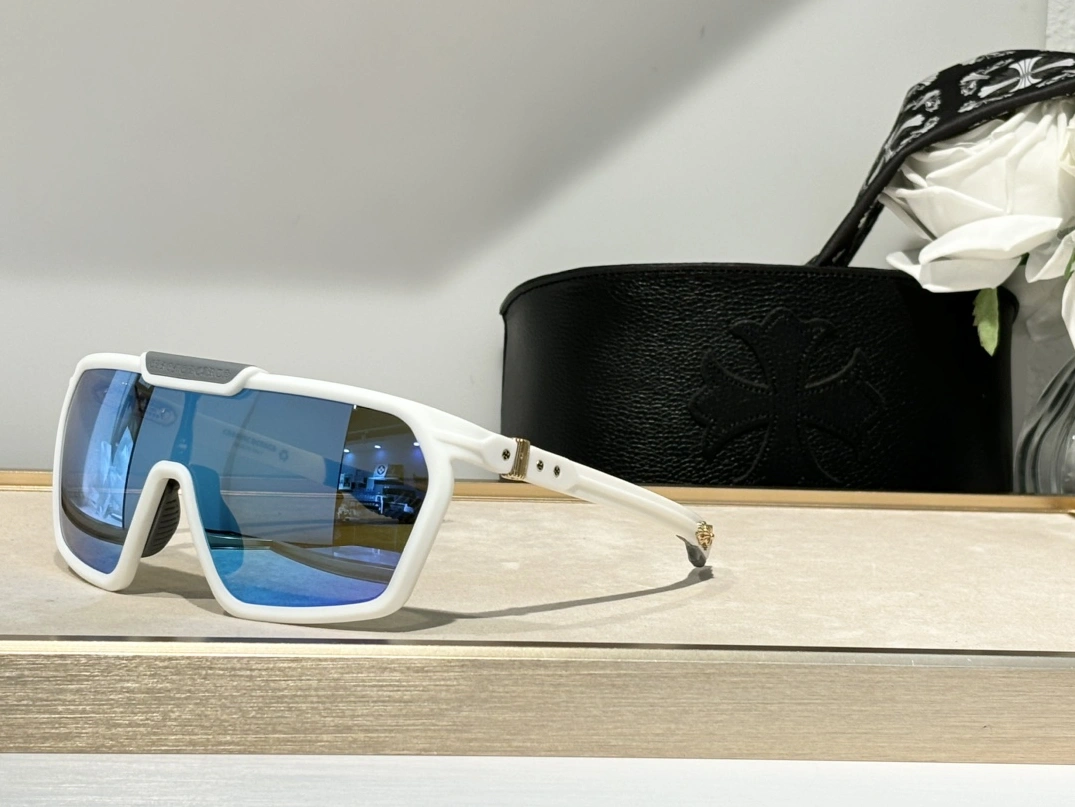 Chrome Hearts AAA Quality Sunglasses EasyMatch 5010
