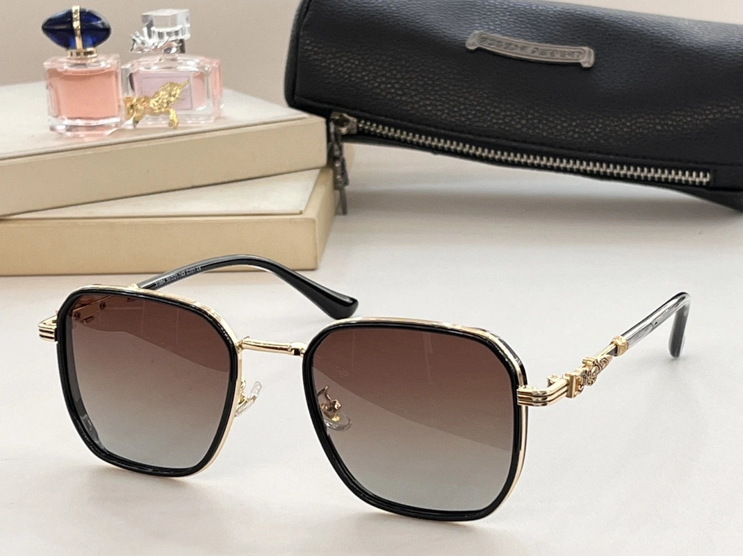 Chrome Hearts AAA Quality Sunglasses Vibrant 5433