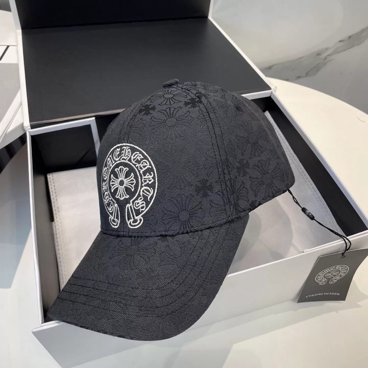 Chrome Hearts Caps Bold 5116