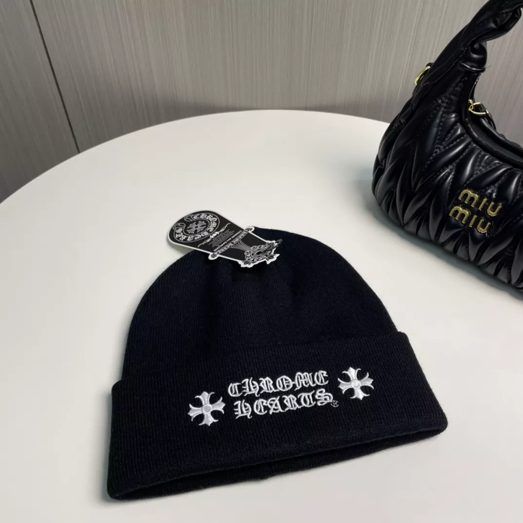 Chrome Hearts Caps Elegant 2370