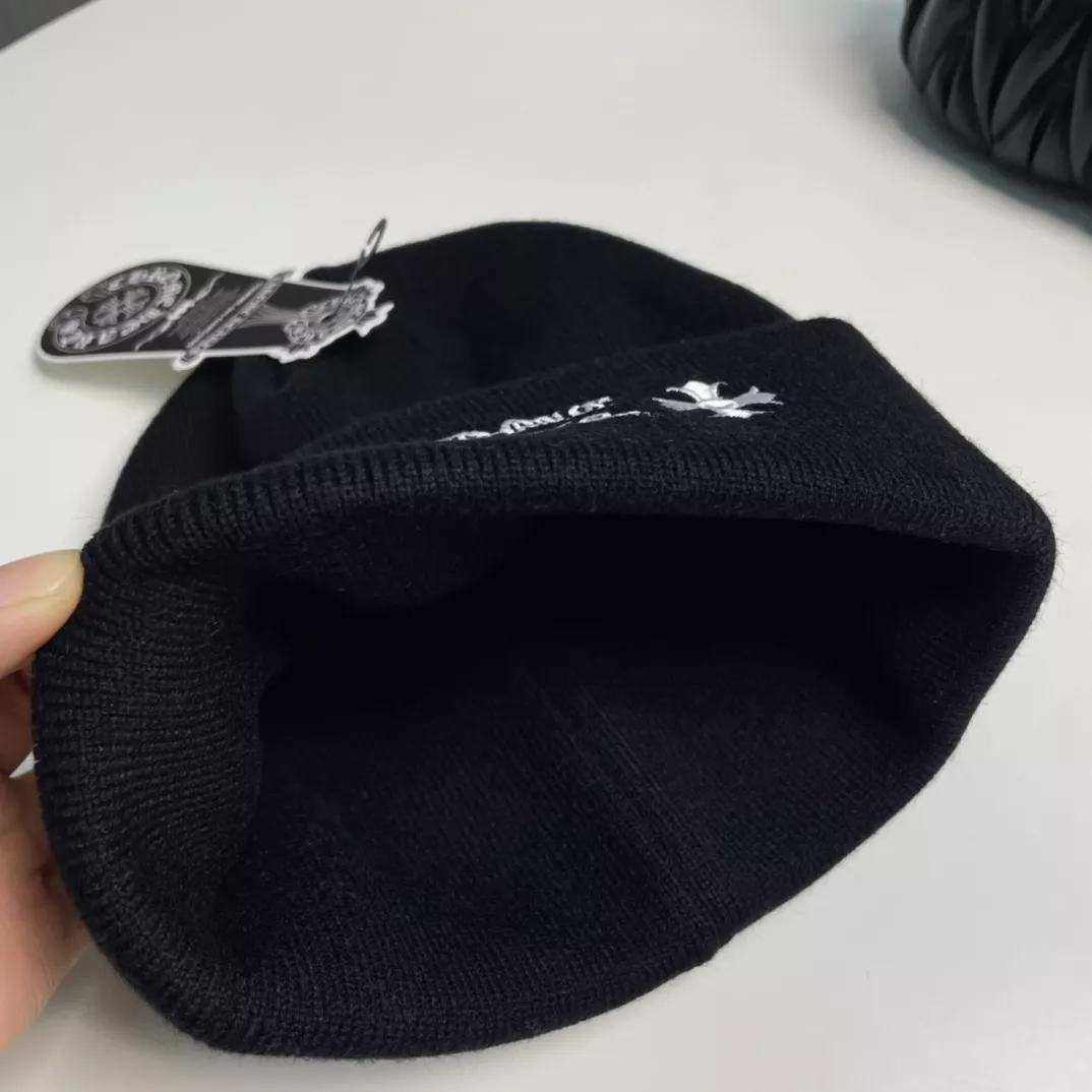 Chrome Hearts Caps Elegant 2370