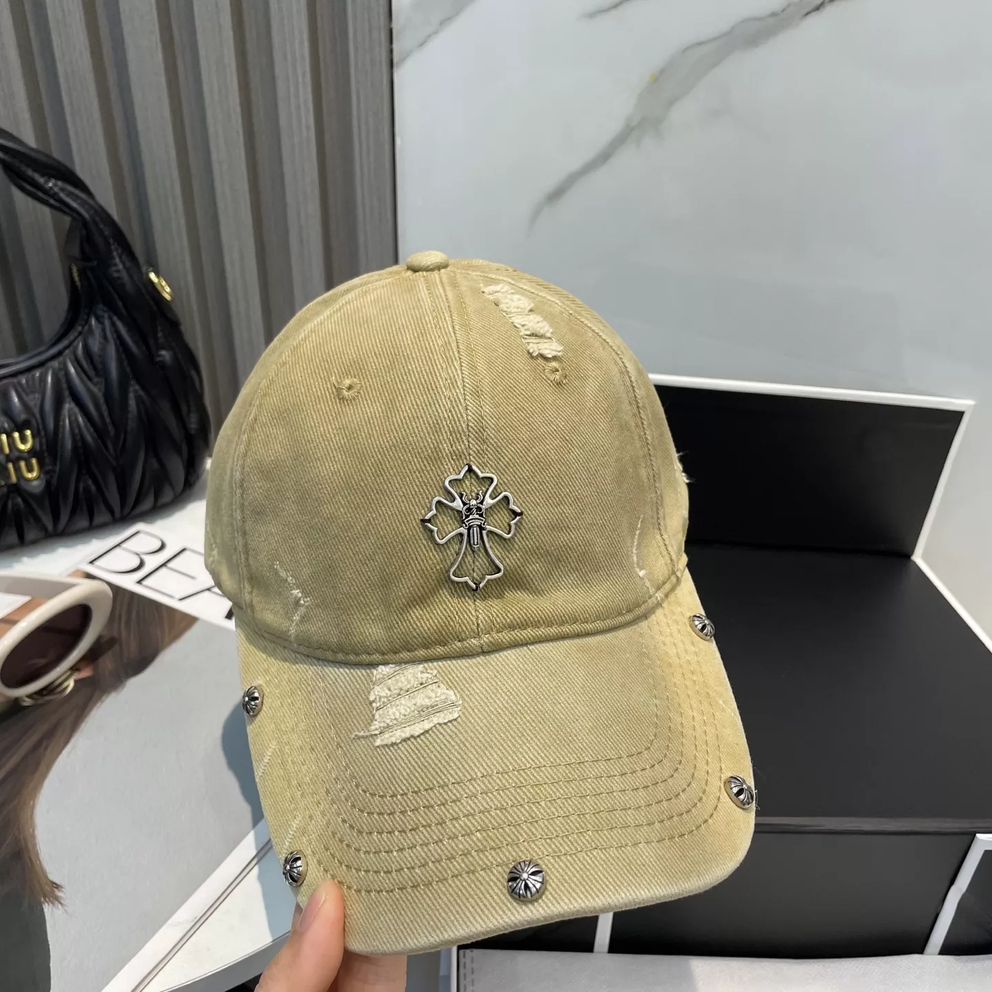 Chrome Hearts Caps Fashionable 9905
