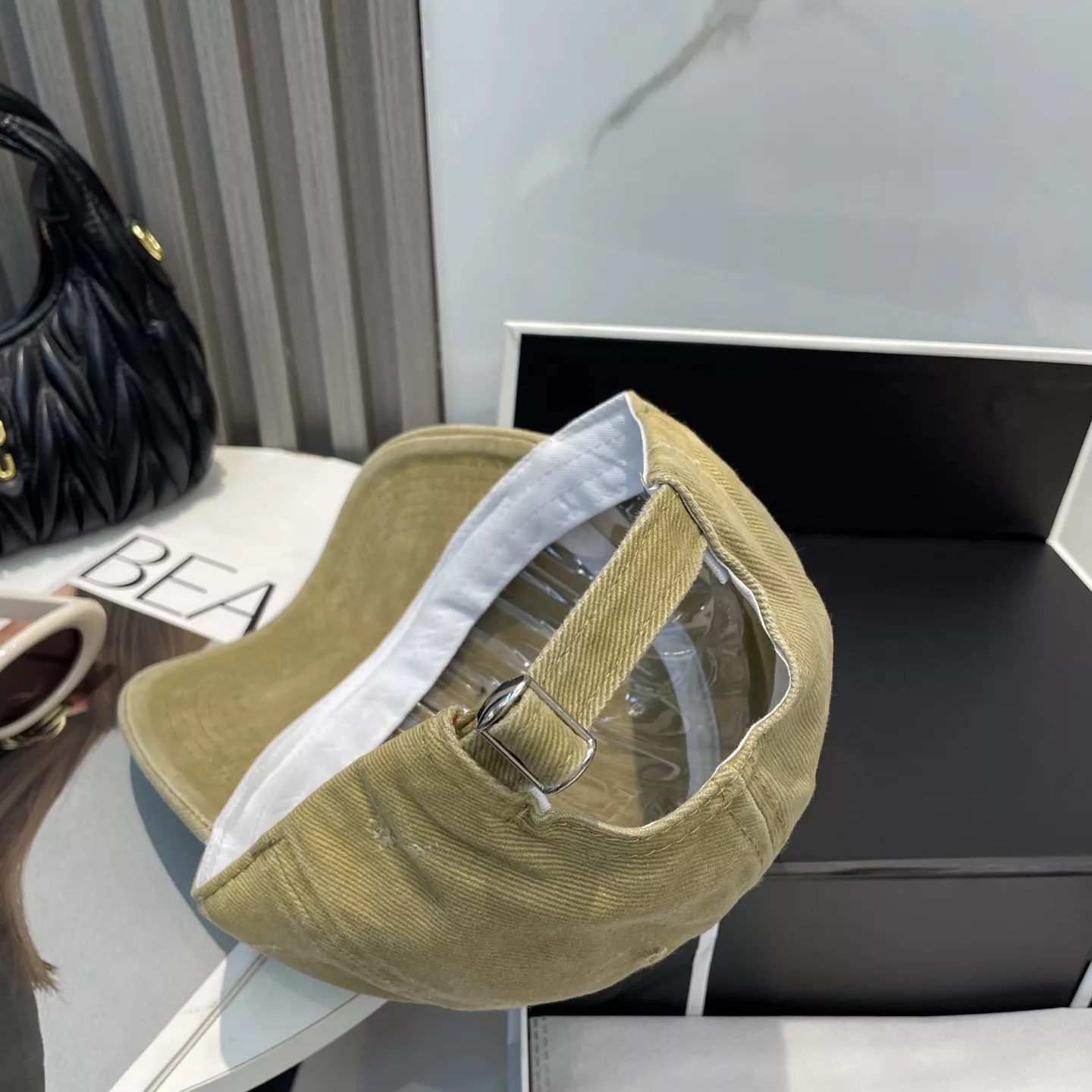 Chrome Hearts Caps Fashionable 9905