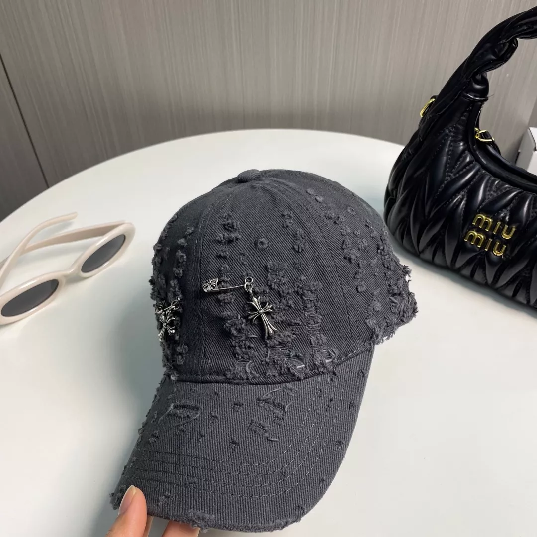 Chrome Hearts Caps Sophisticated 8050