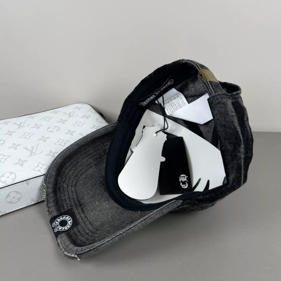 Chrome Hearts Caps SportInspired 4704