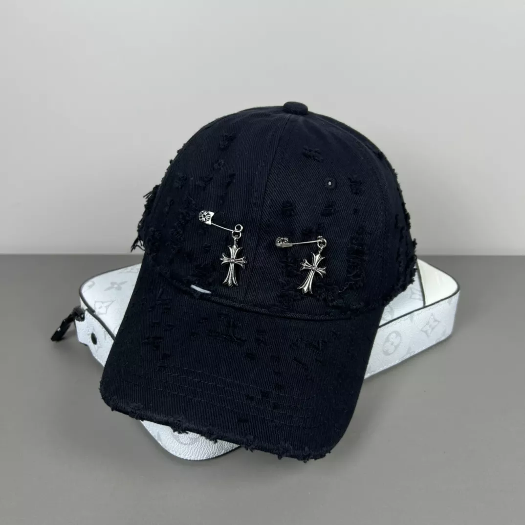 Chrome Hearts Caps Versatile 2363
