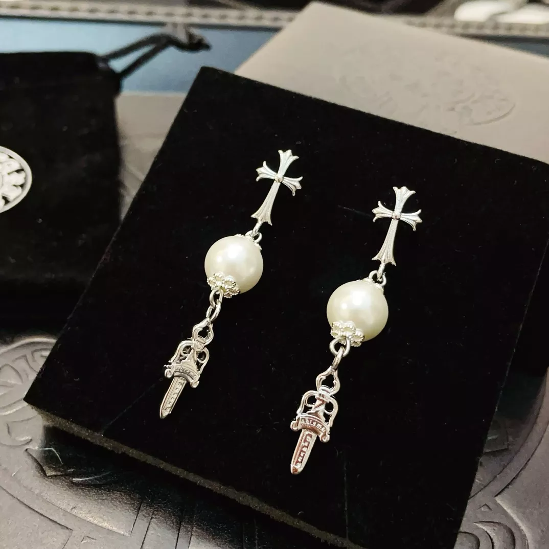 Chrome Hearts Earrings For Women GoodFit 4240