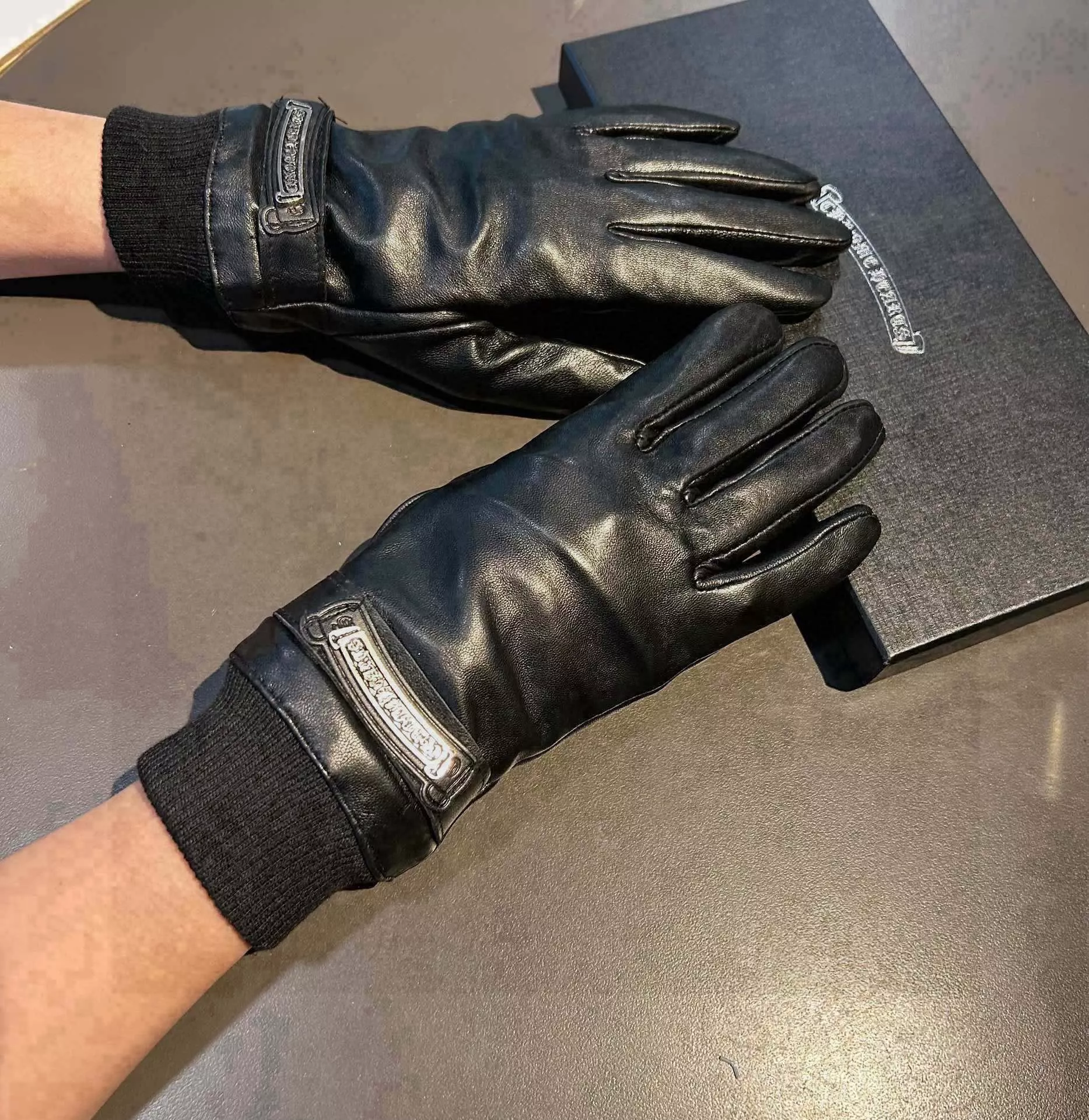 Chrome Hearts Gloves For Women Popular 8491
