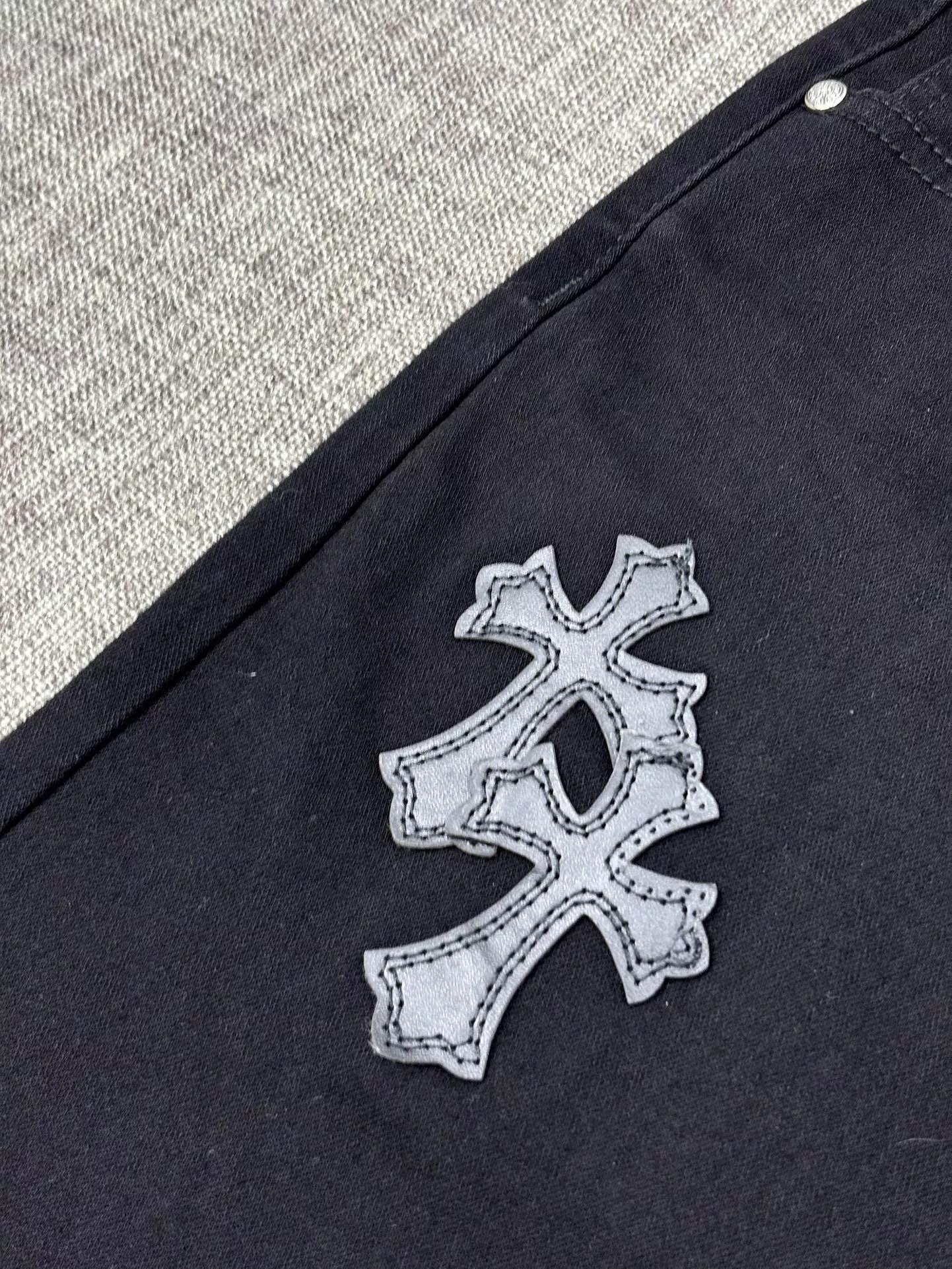 Chrome Hearts Jeans For Men Comfortable 4767