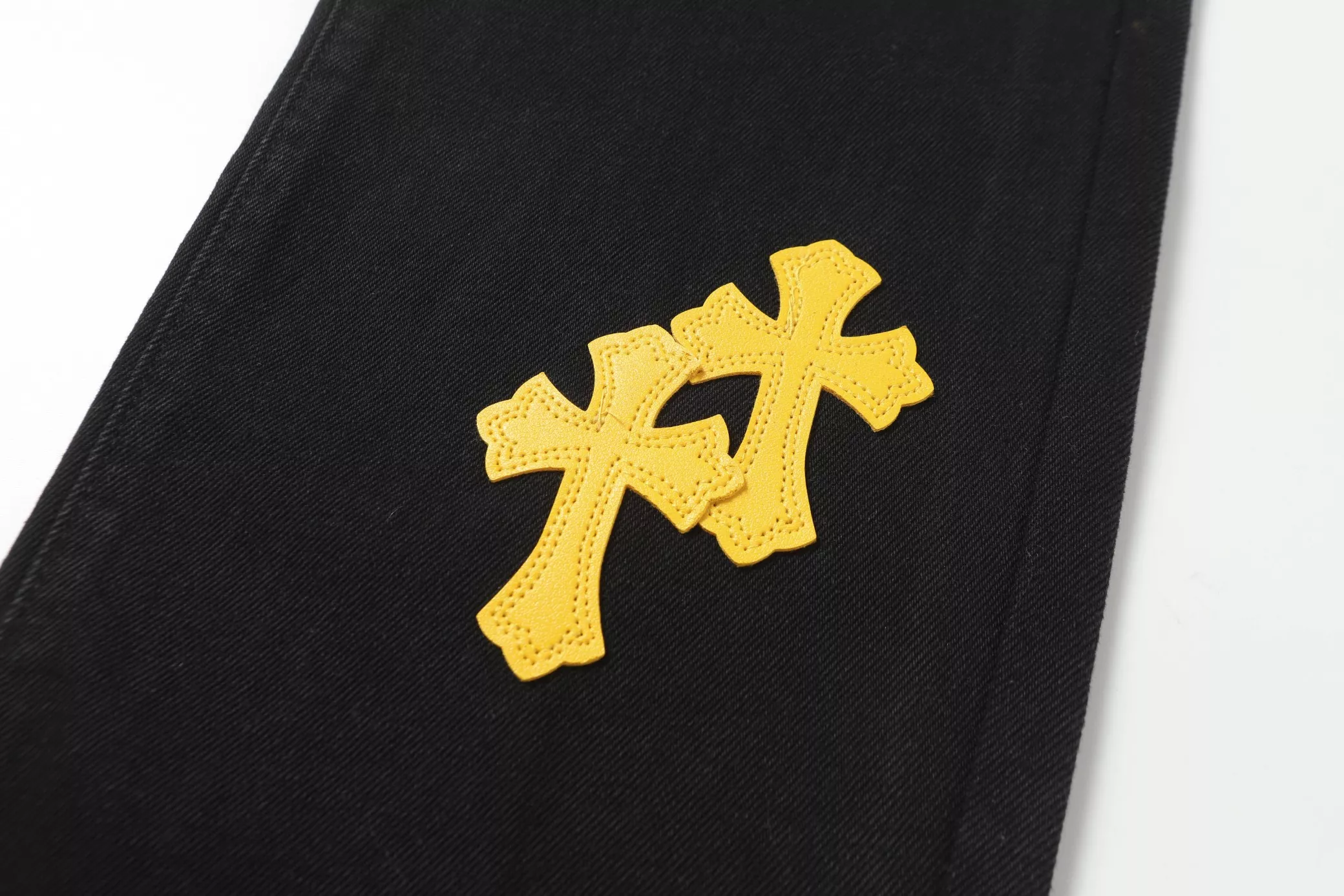 Chrome Hearts Jeans For Men Fashionable 8385