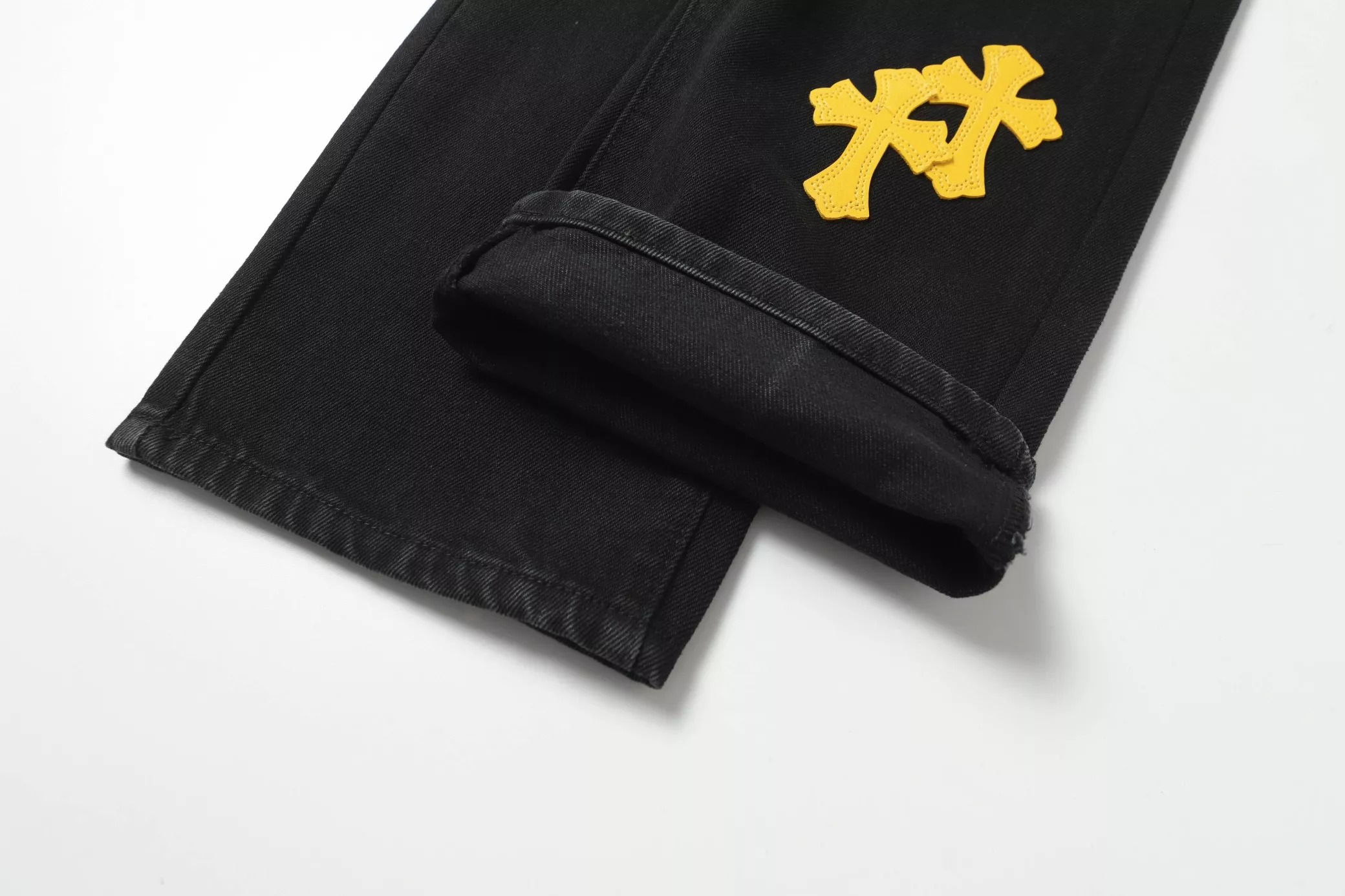 Chrome Hearts Jeans For Men Fashionable 8385