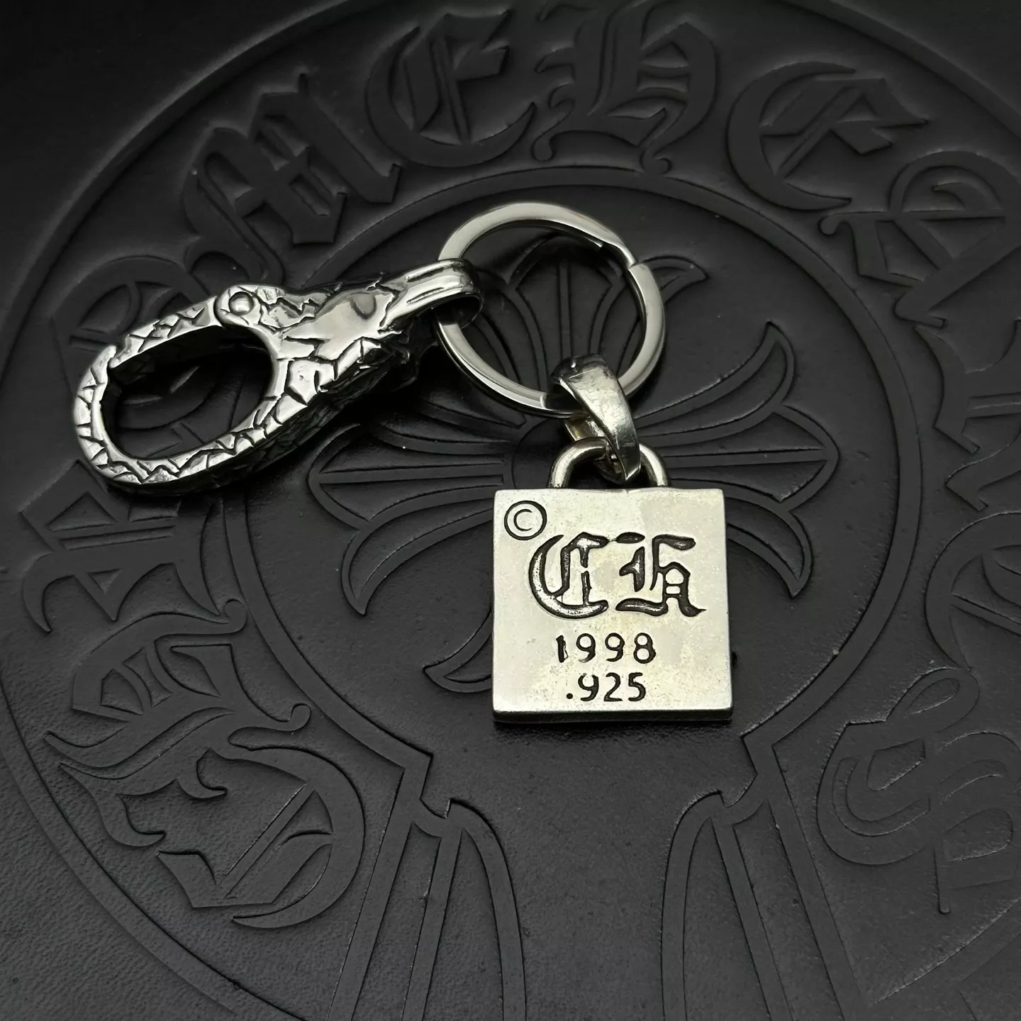 Chrome Hearts Key Holder And Bag Buckle Sleek 4436