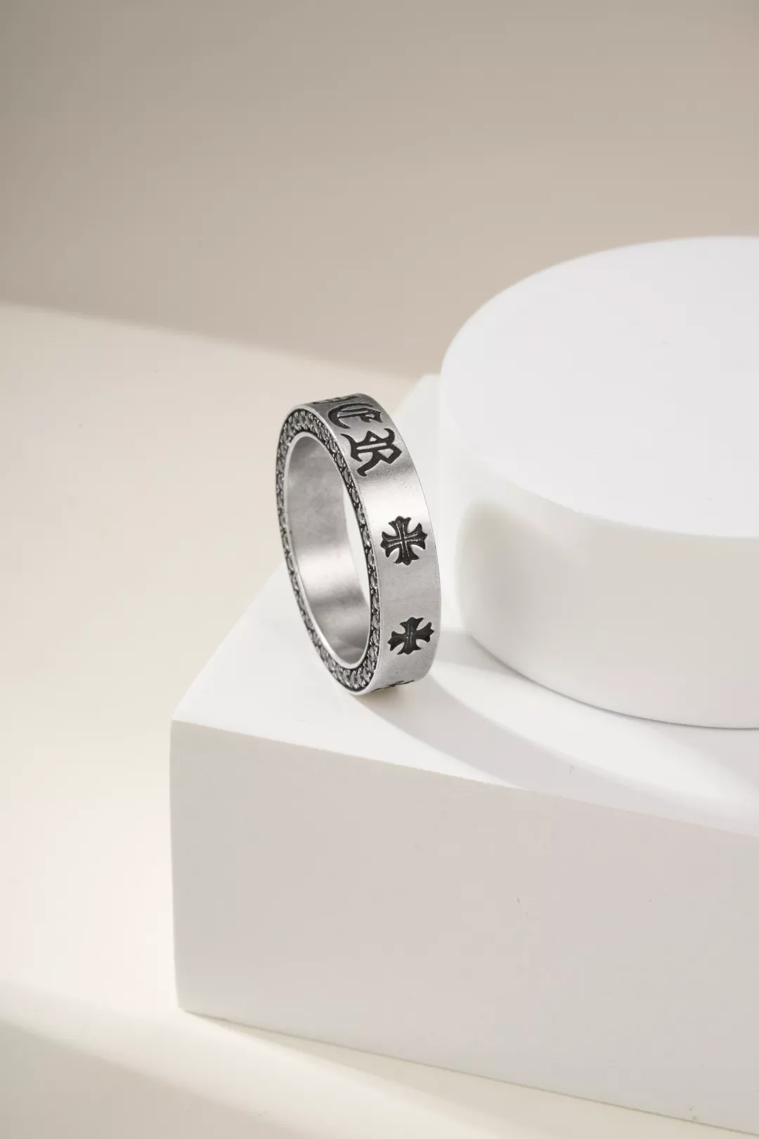 Chrome Hearts Rings For Unisex Sleek 5802