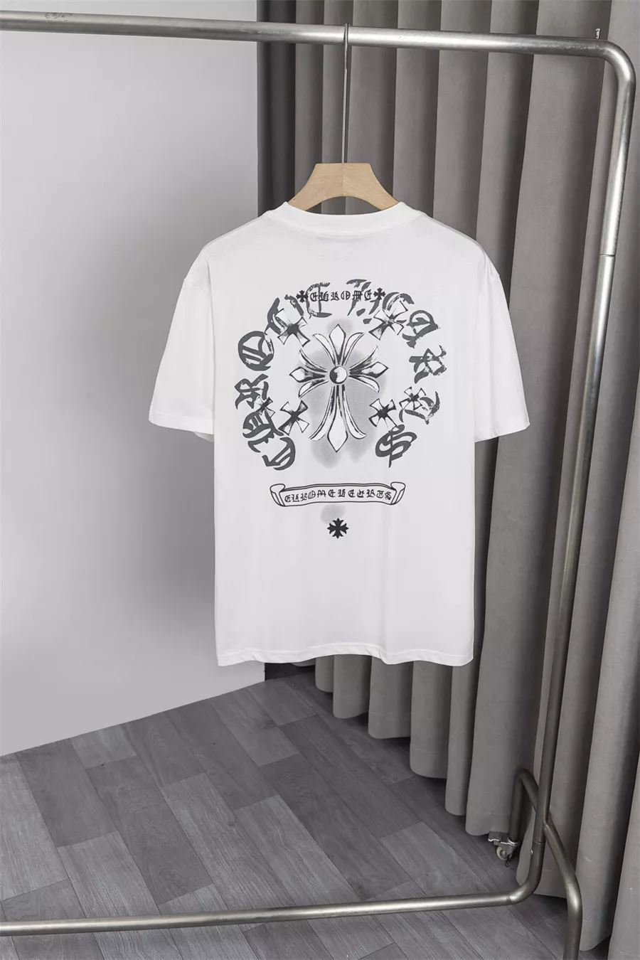 Chrome Hearts T-Shirts Short Sleeved For Men Minimalist 7153