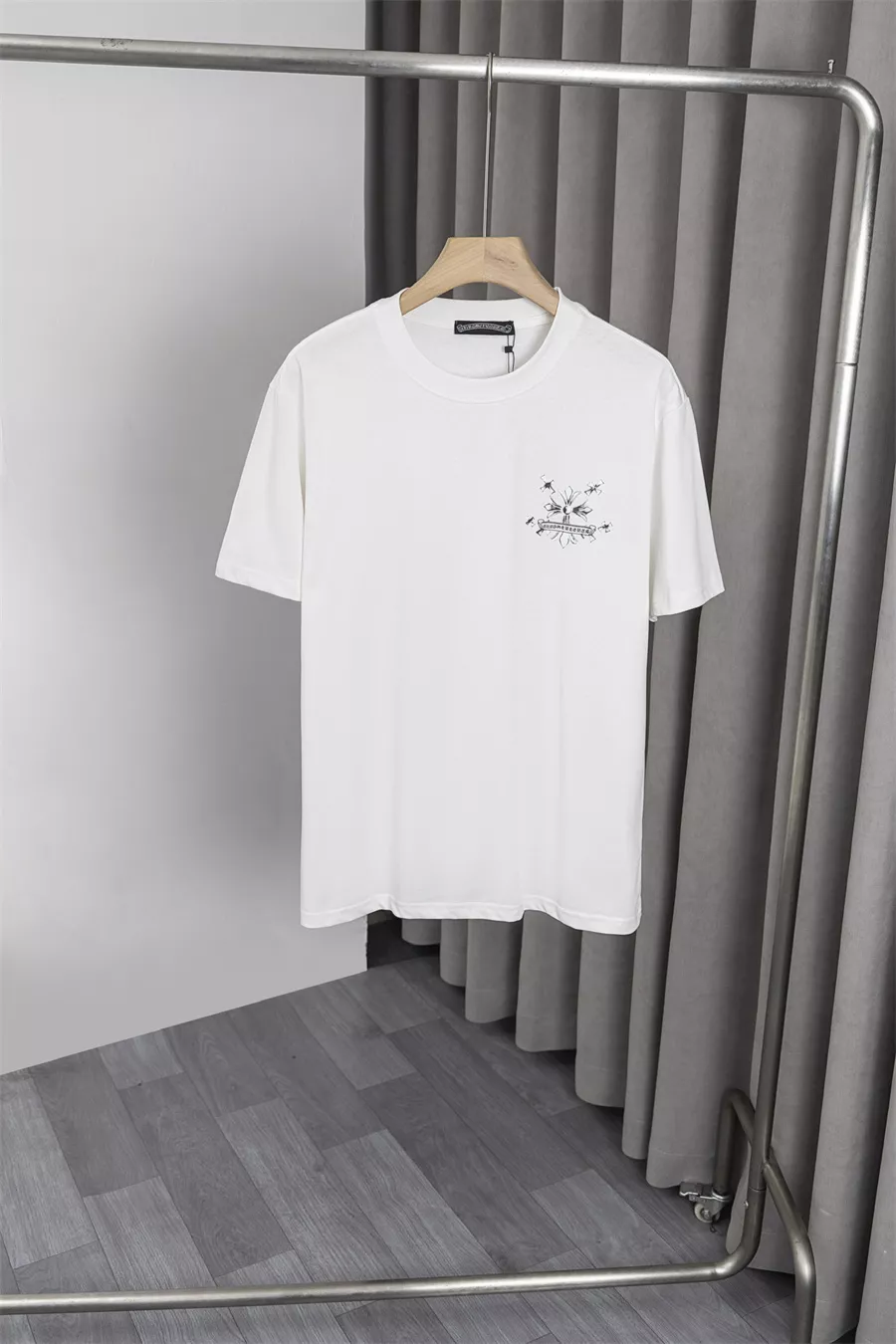 Chrome Hearts T-Shirts Short Sleeved For Men Minimalist 7153