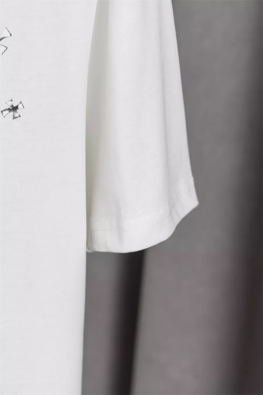 Chrome Hearts T-Shirts Short Sleeved For Men Minimalist 7153