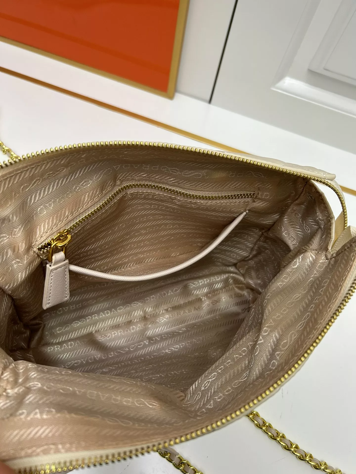 Classic 1091 Prada AAA Quality Shoulder Bags For Women
