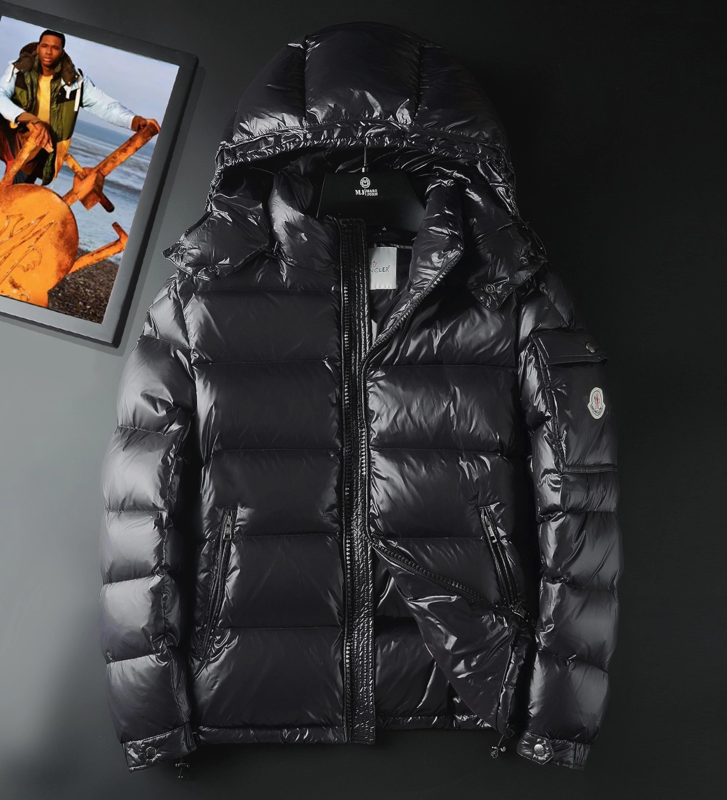 Classic 1169 Moncler Down Feather Coat Long Sleeved For Men