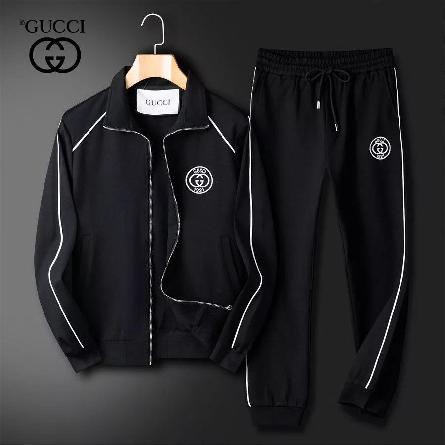 Classic 1249 Gucci Tracksuits Long Sleeved For Men