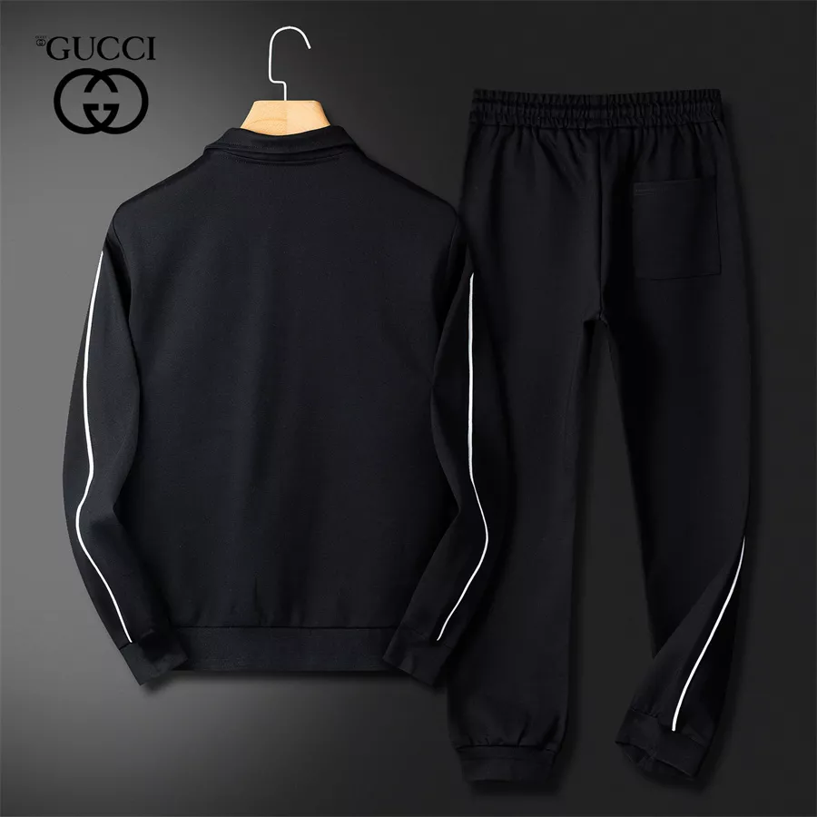 Classic 1249 Gucci Tracksuits Long Sleeved For Men
