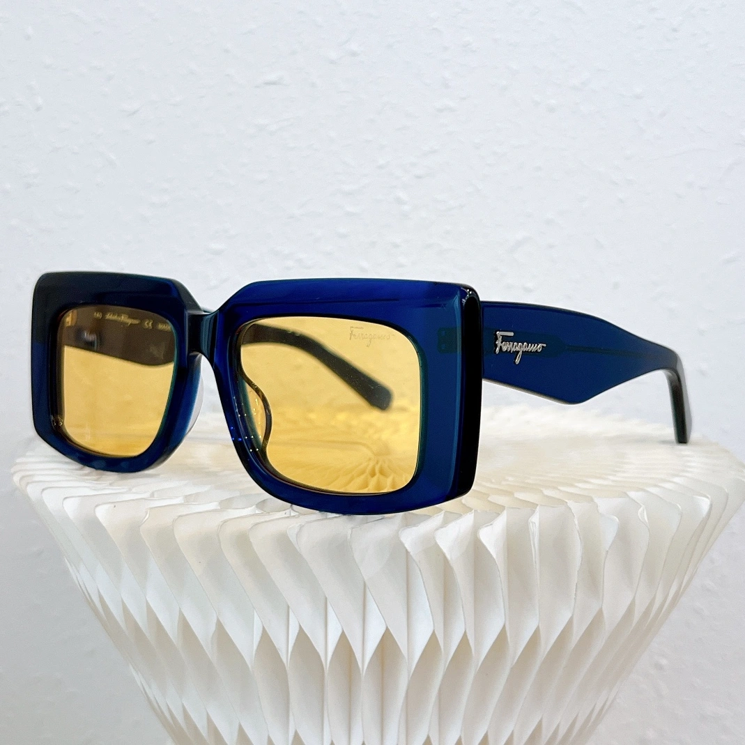Classic 1256 Salvatore Ferragamo AAA Quality Sunglasses