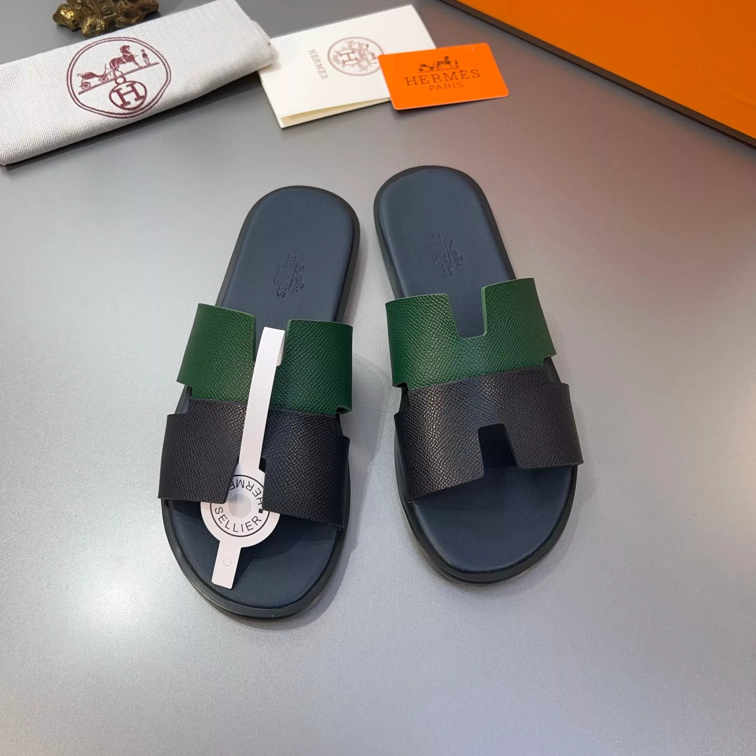 Classic 136 Hermes Slippers For Men