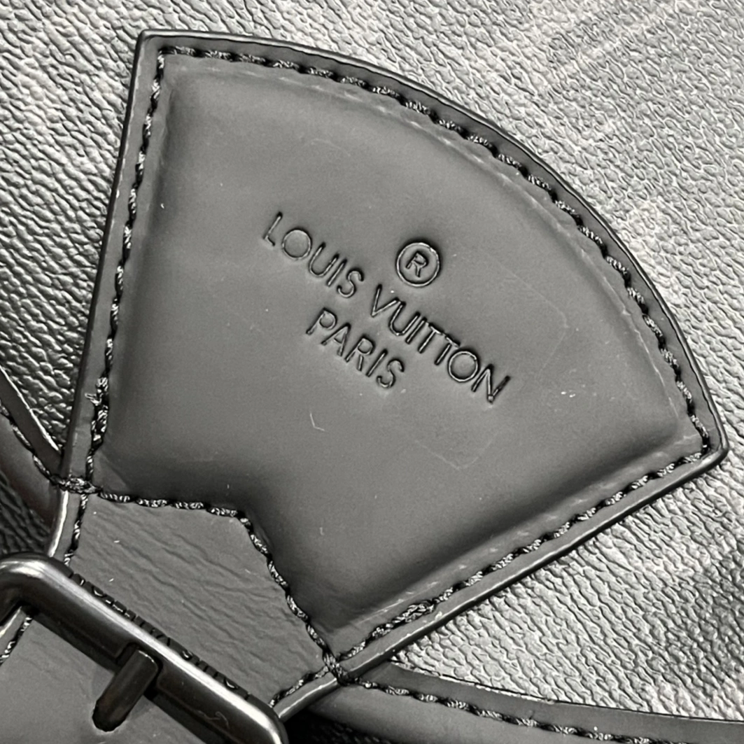 Classic 140 Louis Vuitton AAA Quality Backpacks For Unisex