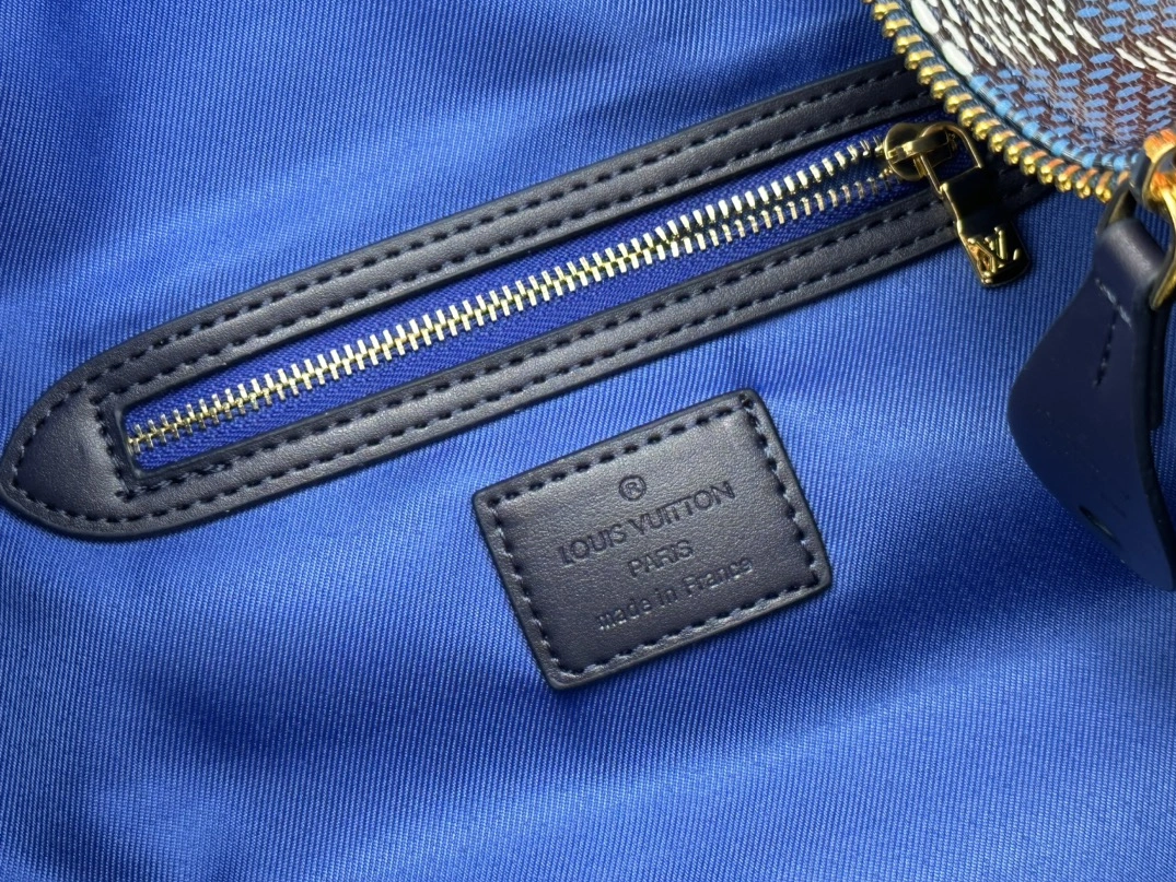 Classic 1483 Louis Vuitton Travel Bags For Women