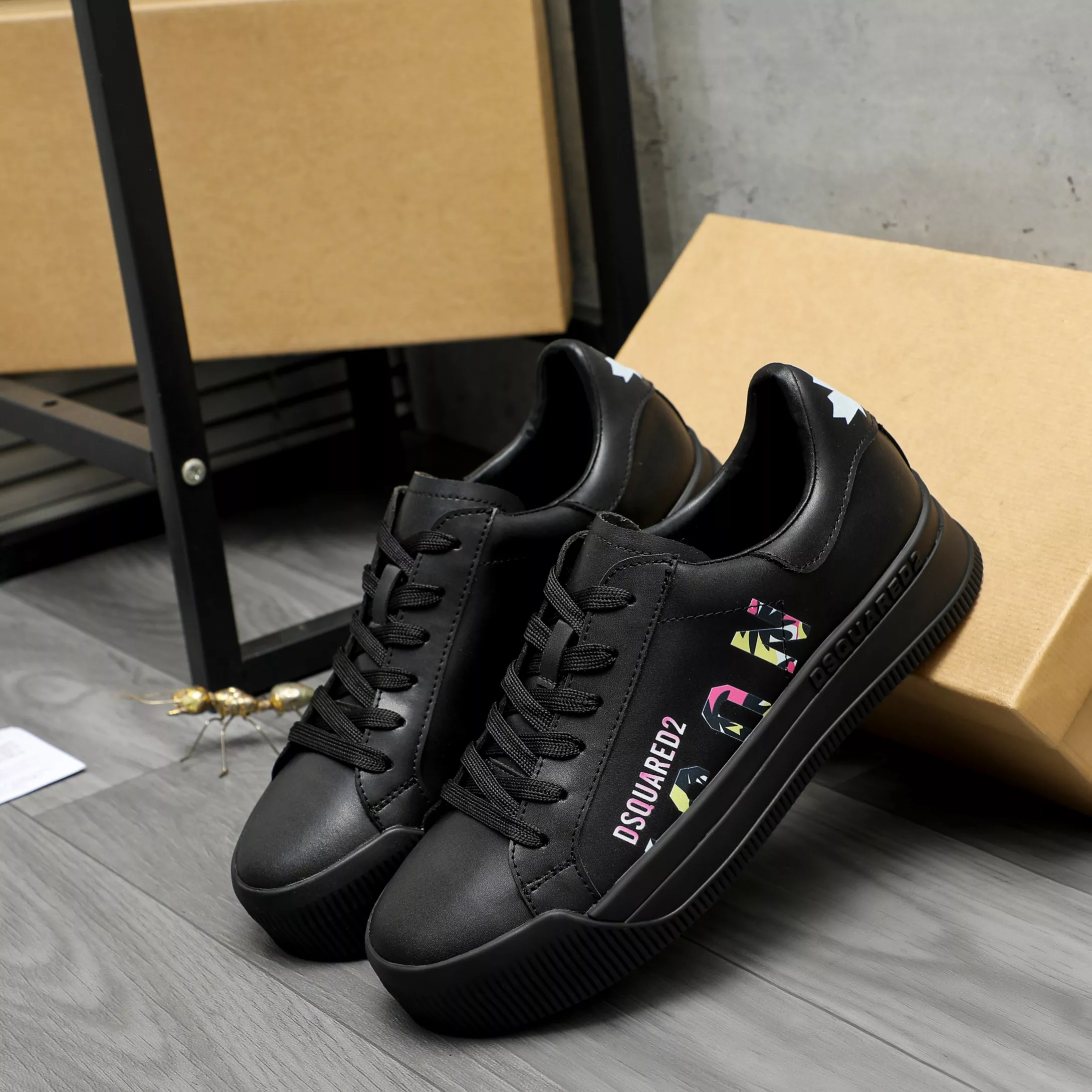 Classic 1572 Dsquared Casual Shoes For Women