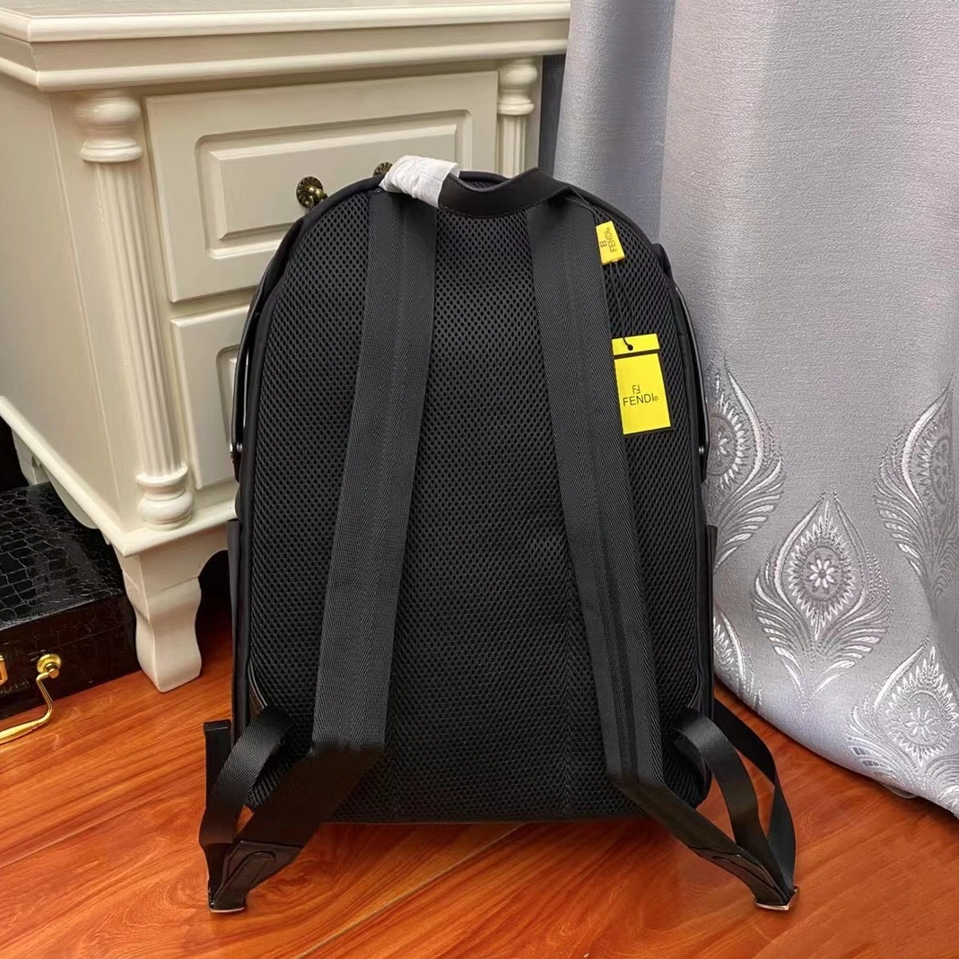 Classic 1695 Fendi AAA Man Backpacks