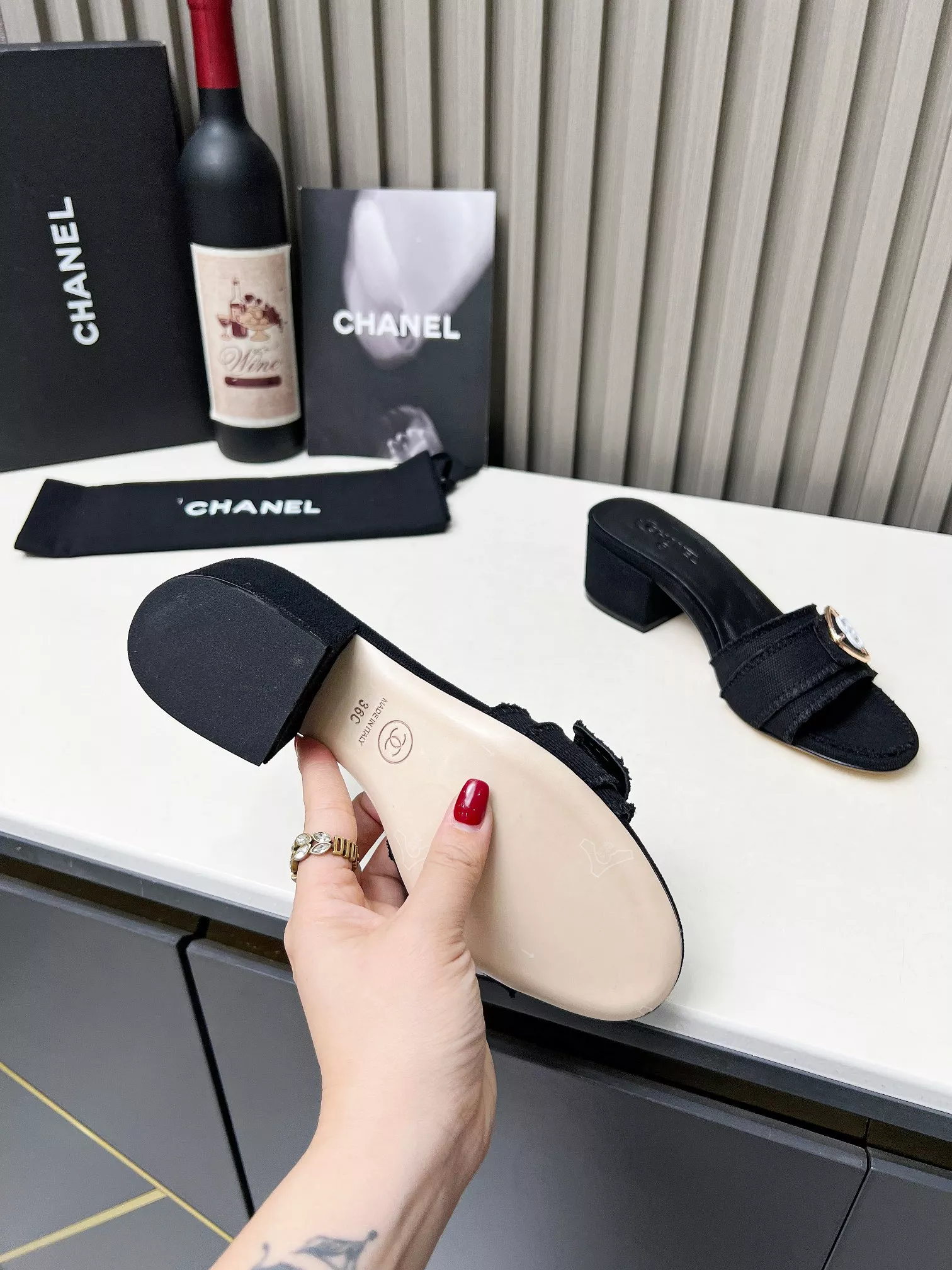 Classic 1742 Chanel Slippers For Women