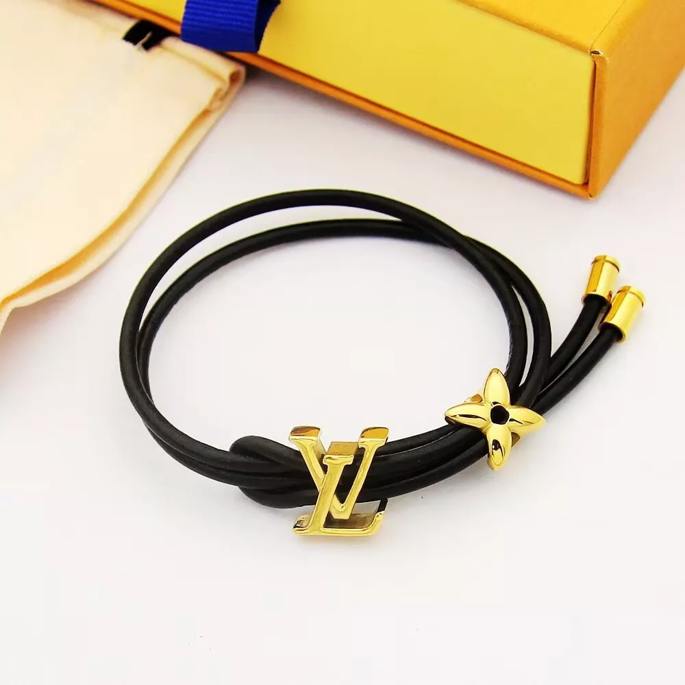Classic 1746 Louis Vuitton LV Bracelets