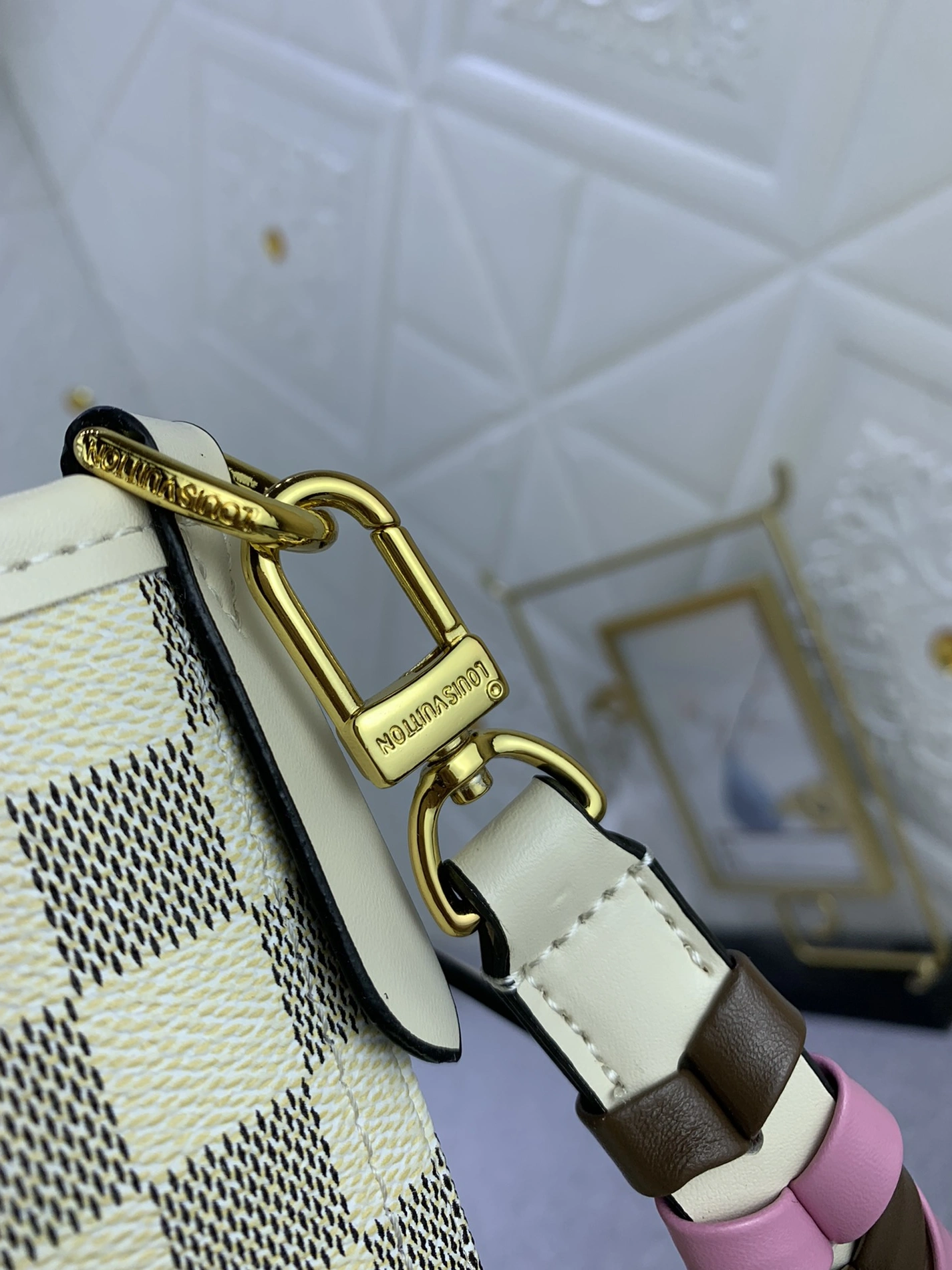 Classic 1765 Louis Vuitton AAA Quality Shoulder Bags For Women