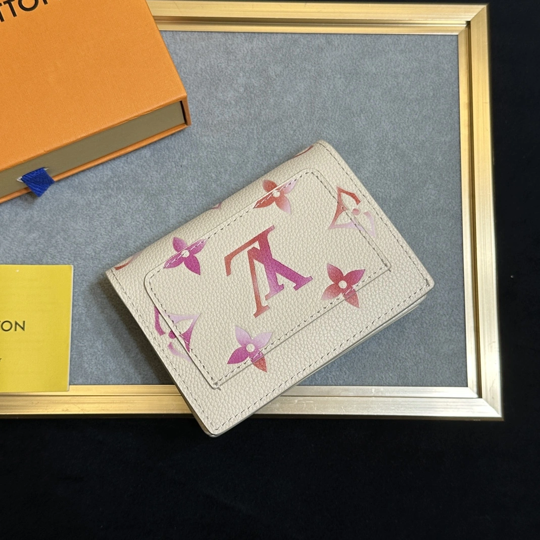 Classic 1768 Louis Vuitton LV Card Case For Women