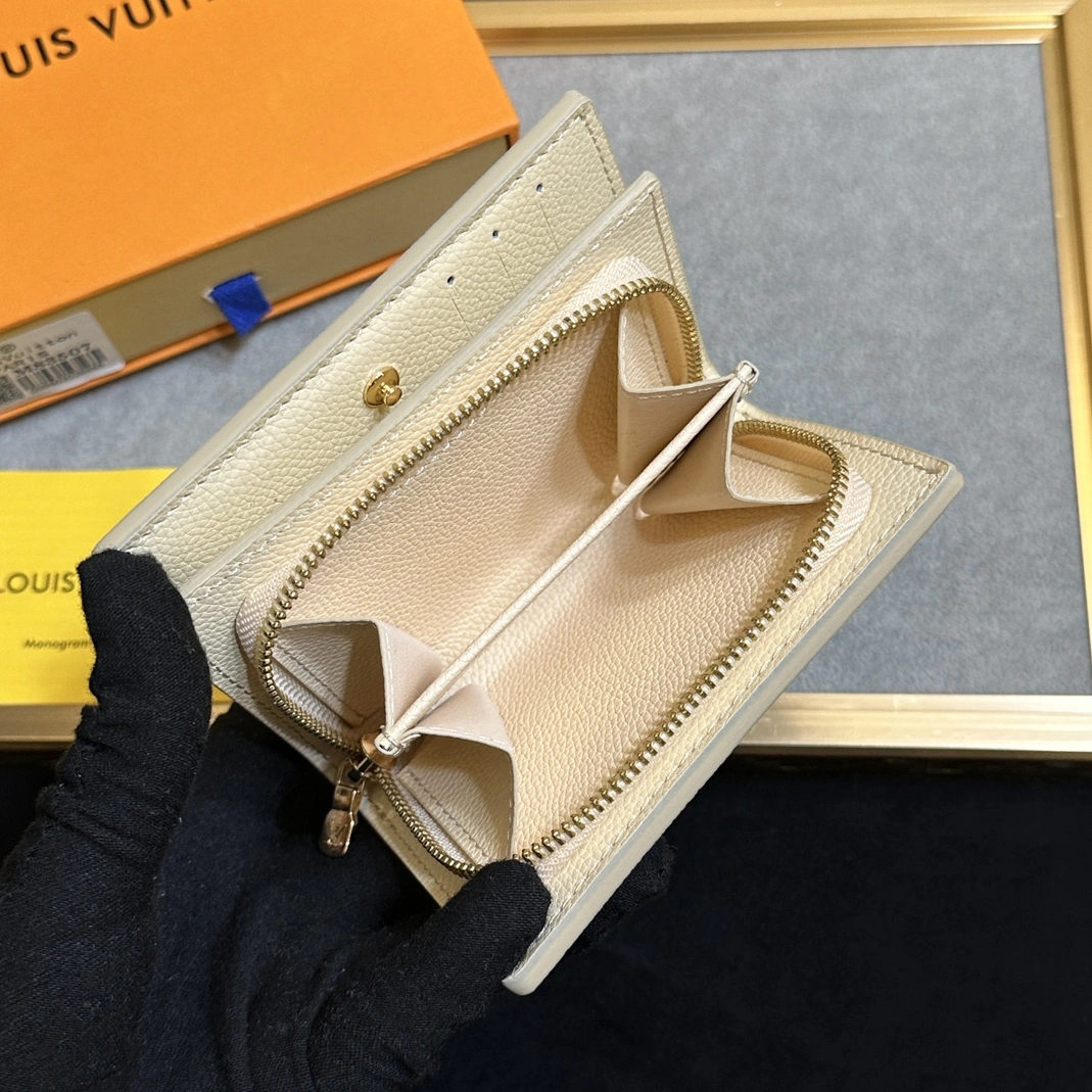 Classic 1768 Louis Vuitton LV Card Case For Women