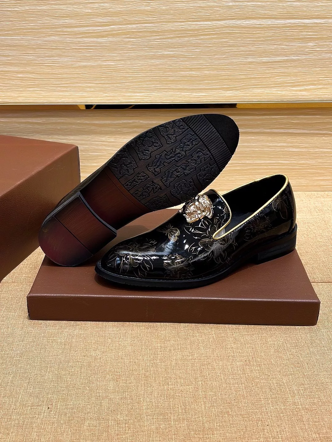 Classic 1803 Versace Leather Shoes For Men