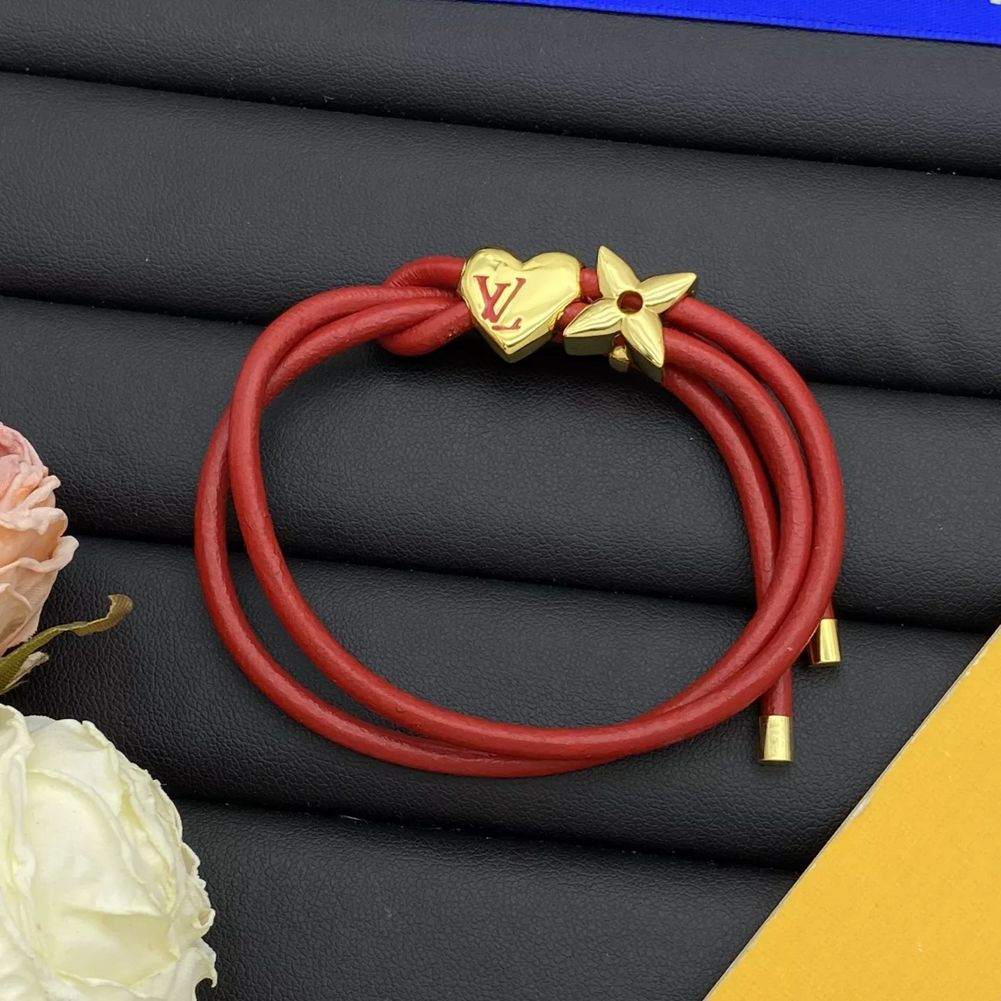 Classic 1831 Louis Vuitton LV Bracelets