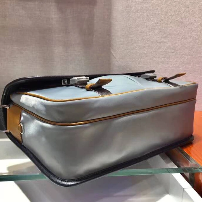Classic 213 Prada AAA Man Messenger Bags